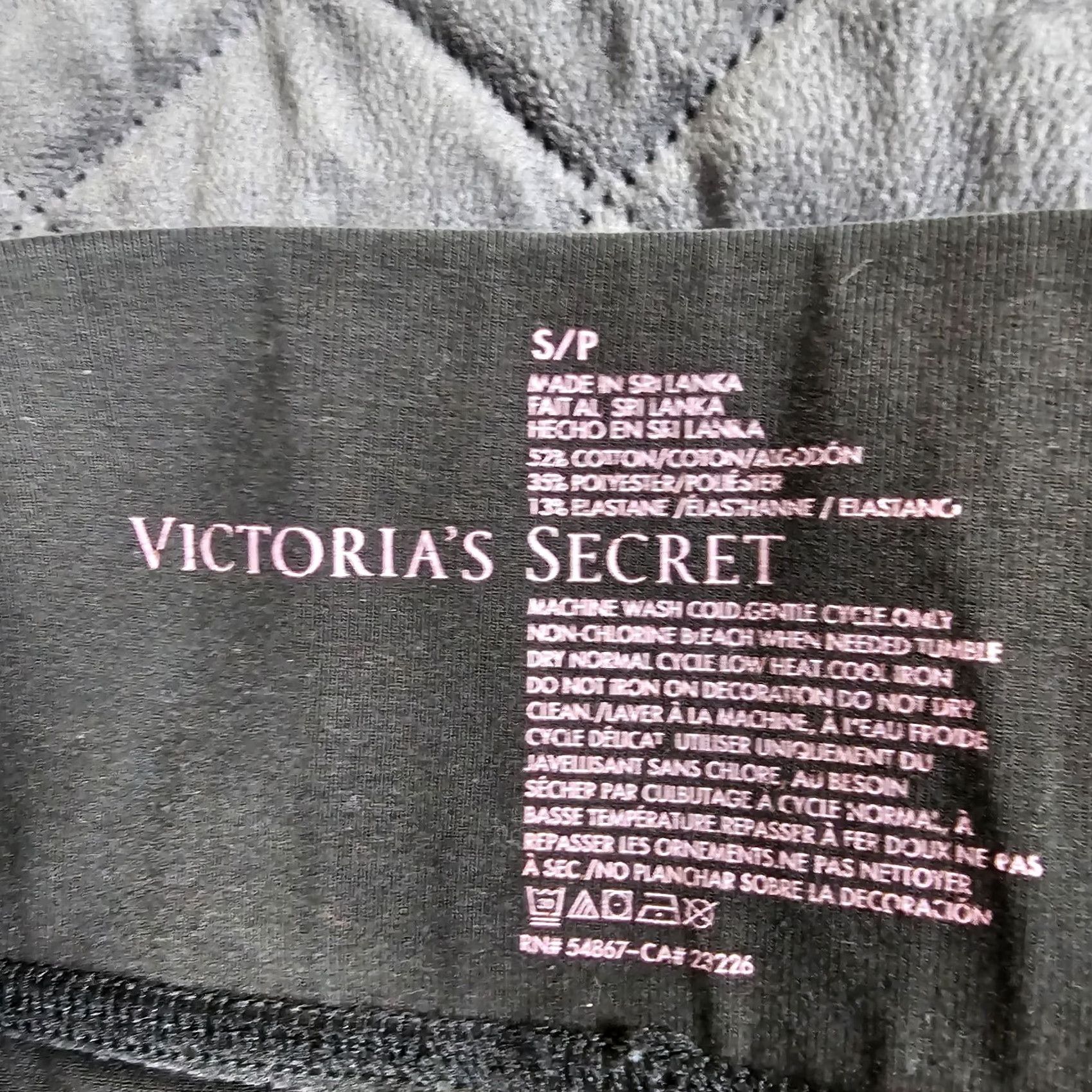 Victoria's Secret Victoria's Secret Sport Leggings Womens Small Black Athletic Pants Workout Gym Size 42" / US 20 - 3 Thumbnail