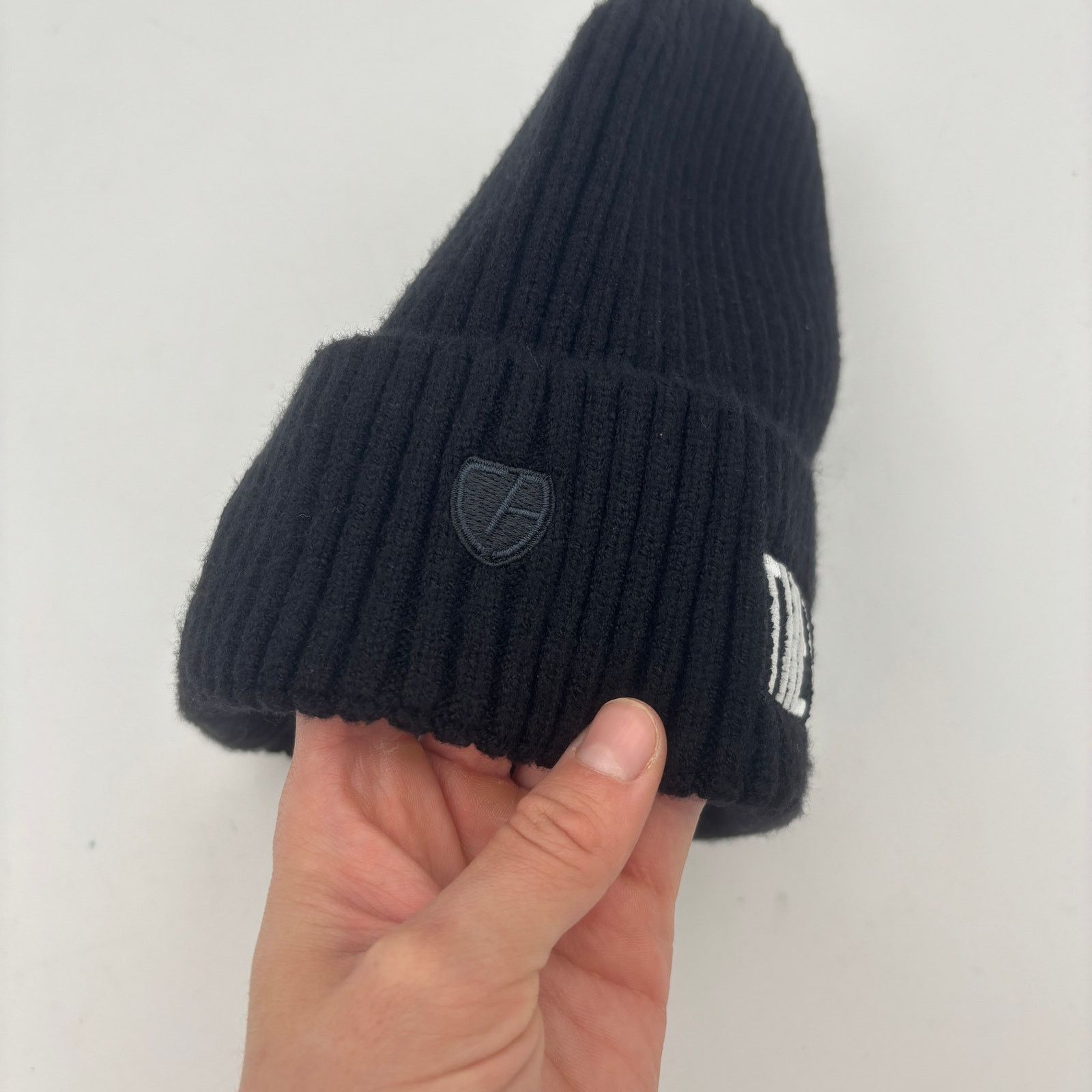 Warner Bros The Last of Us WB100 HBO Exclusive Promo Beanie Pedro Pascal Size ONE SIZE - 11 Thumbnail