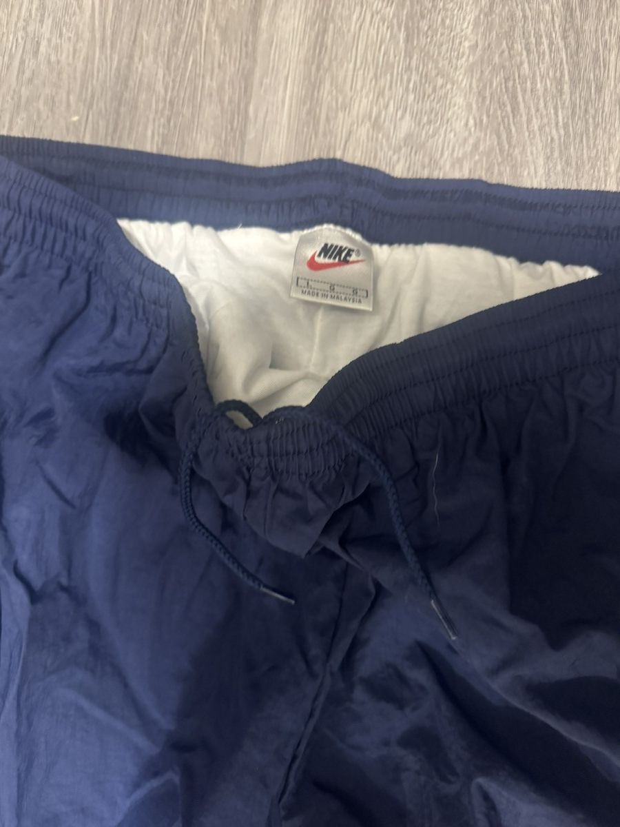 Nike × Vintage Vintage X Nike nylon warmup pants Size US 34 / EU 50 - 1 Thumbnail