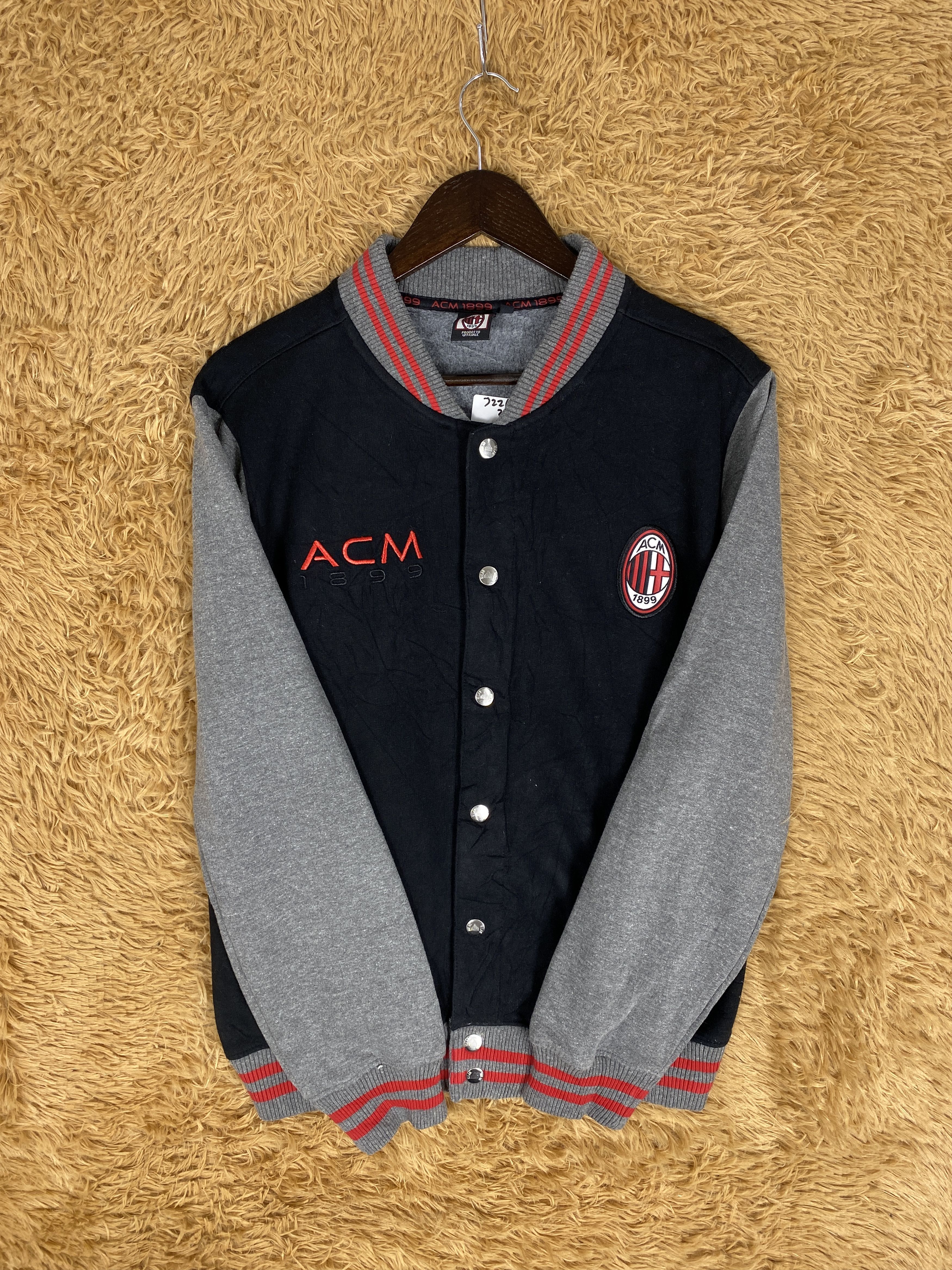 Vintage AC Milan Football Club Official Merchandise Jacket J2264 Size US S / EU 44-46 / 1 - 4 Thumbnail