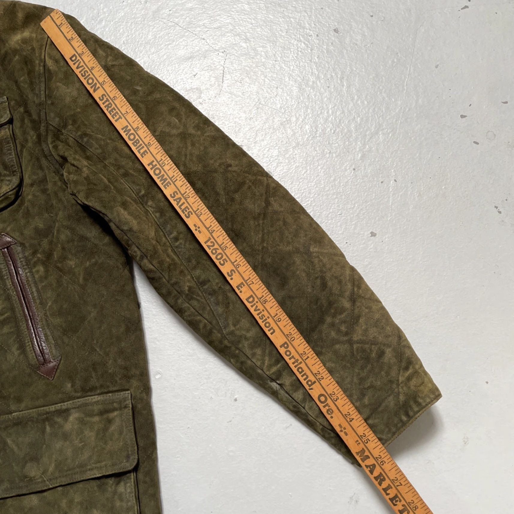 Polo Ralph Lauren VINTAGE Polo Ralph Lauren Quilted Suede Leather Outdoor Field Hunting Jacket L Mens Green 90s Americana Heritage Quilted Leather External Buttons Size US L / EU 52-54 / 3 - 6 Thumbnail