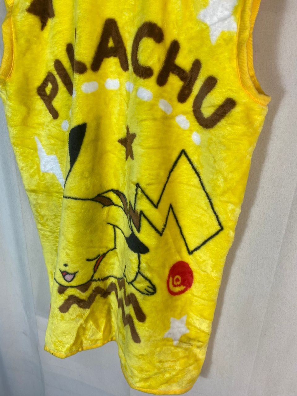 Pokemon pikachu Pokémon fullprint fleece zipper vest Size US S / EU 44-46 / 1 - 7 Thumbnail
