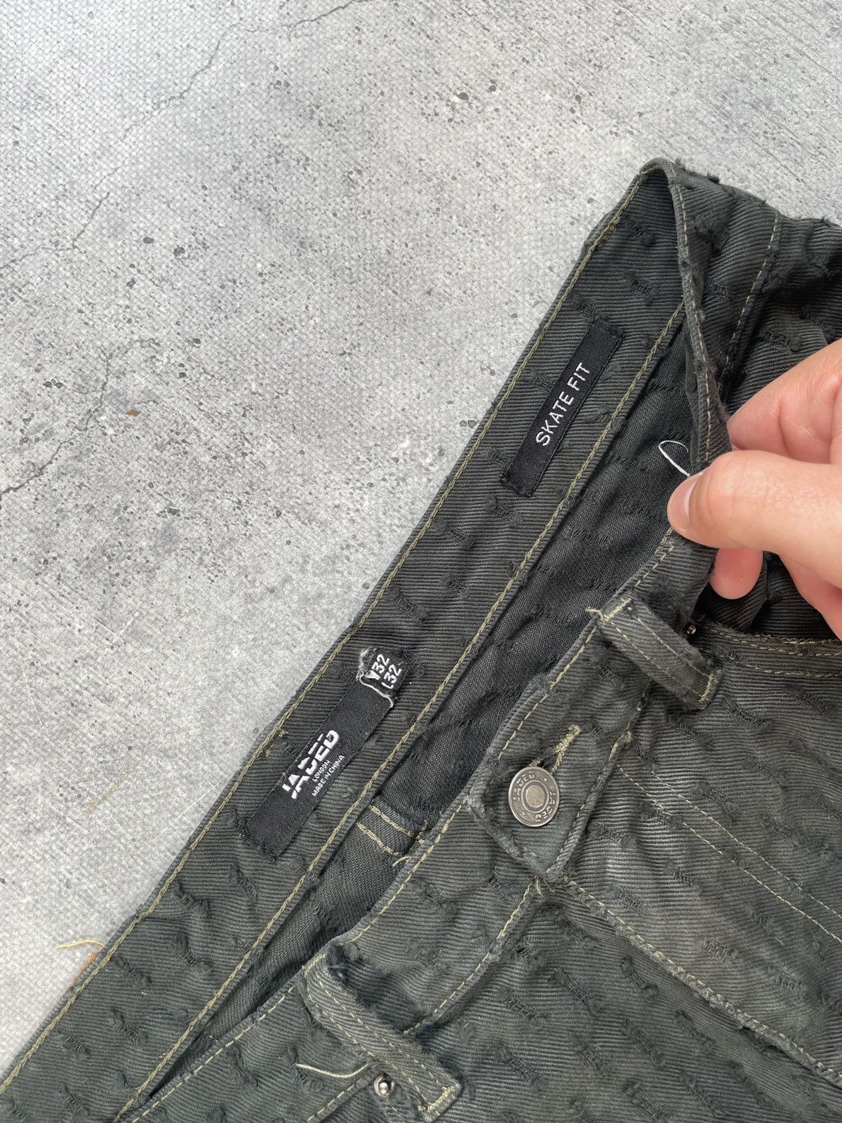 Jaded London Distressed total Jaded London jeans denim Size US 32 / EU 48 - 12 Thumbnail