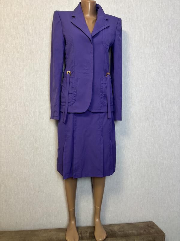 Fendi Chic suit from fendi Fendi Size M / US 6-8 / IT 42-44 - 2 Thumbnail