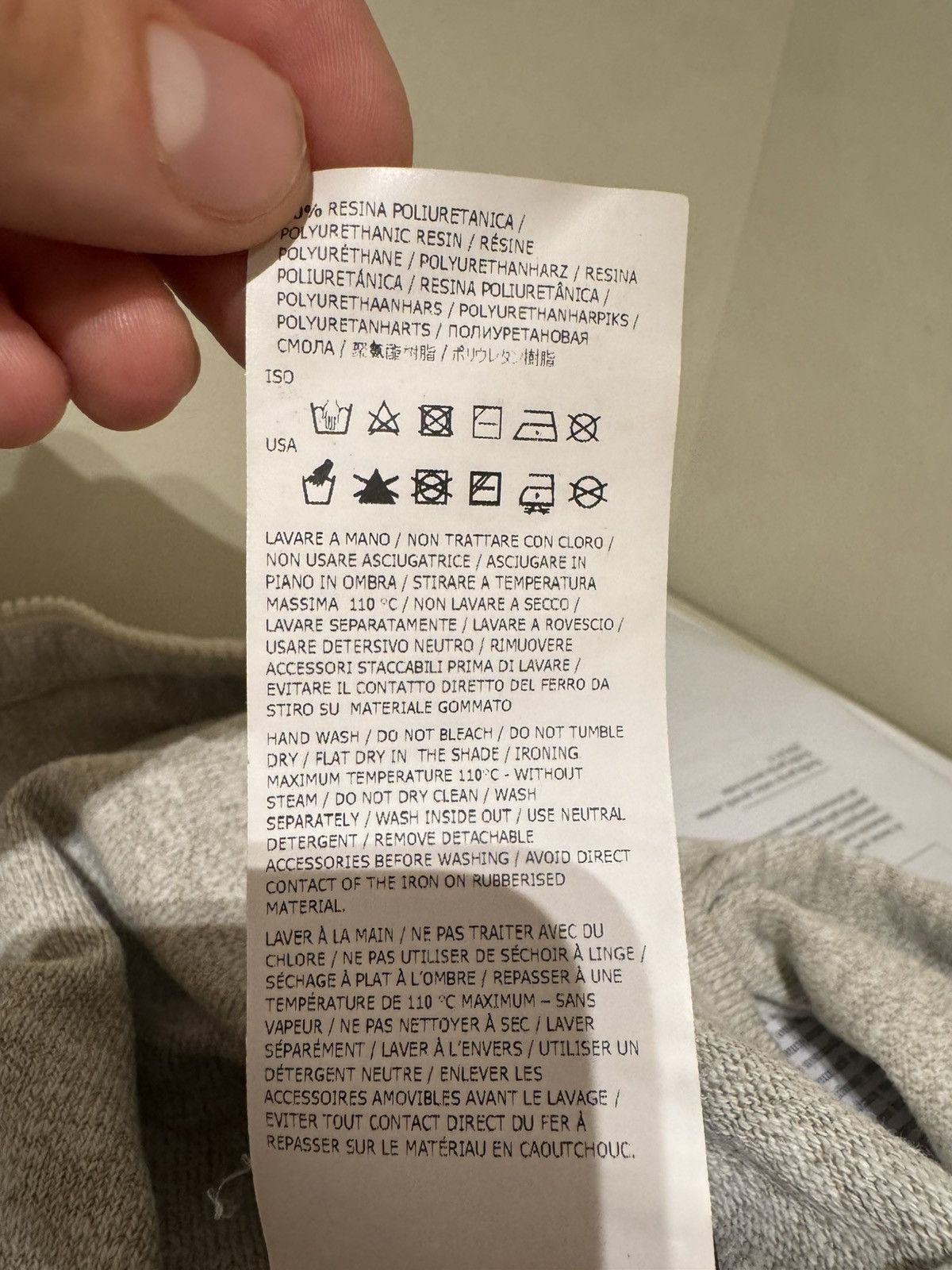 Stone Island Stone Island zip hoodie in beige. Size US L / EU 52-54 / 3 - 14 Thumbnail
