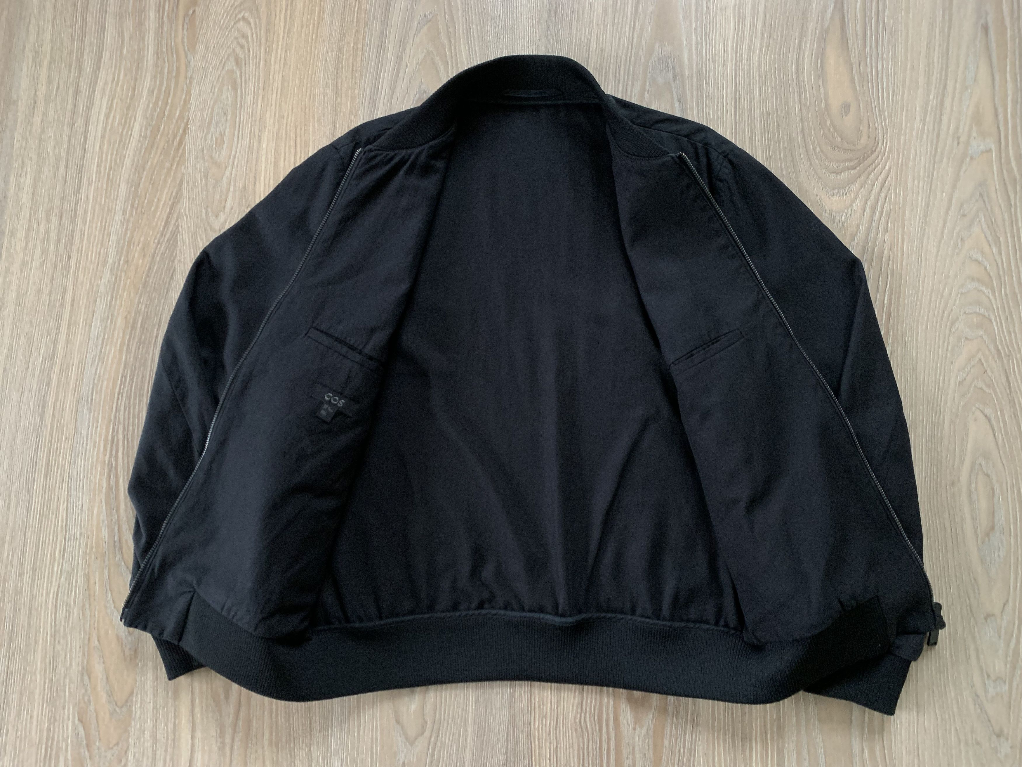 Cos Cos Black Bomber Jacket Size US S / EU 44-46 / 1 - 5 Thumbnail