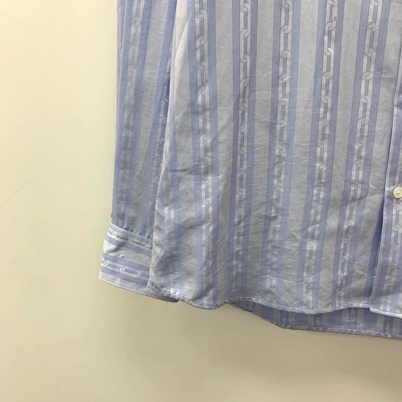 Louis Vuitton Louis Vuitton Light blue button-down striped cotton single Size US M / EU 48-50 / 2 - 4 Thumbnail