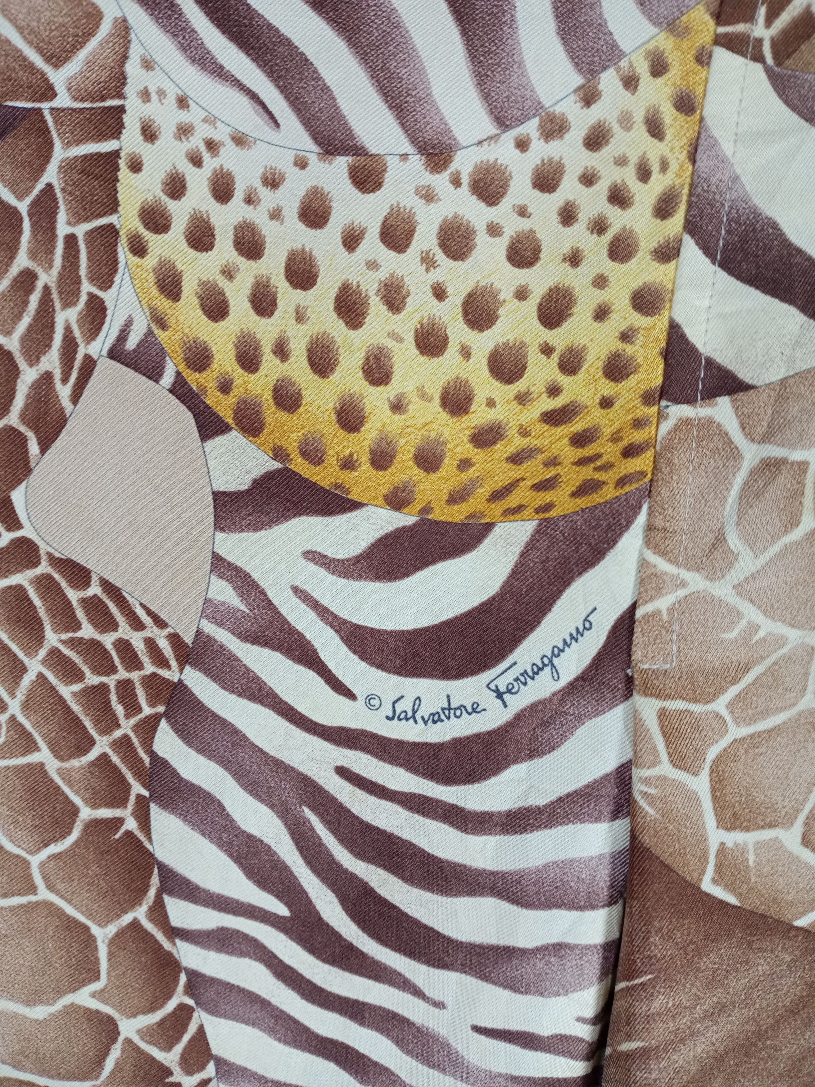 Salvatore Ferragamo Vintage Salvatore Ferragamo Animal Printed Silk Skirts Size 30" / US 8 / IT 44 - 7 Thumbnail
