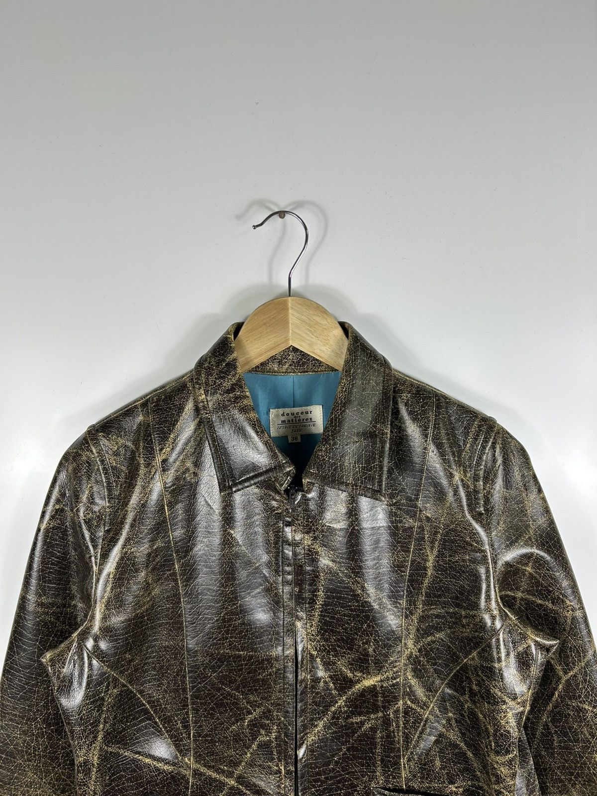 Designer × Vintage ⚡️Vintage Douceur Des Matieres Polyviny Zipper Cropped Jacket Size S / US 4 / IT 40 - 4 Thumbnail