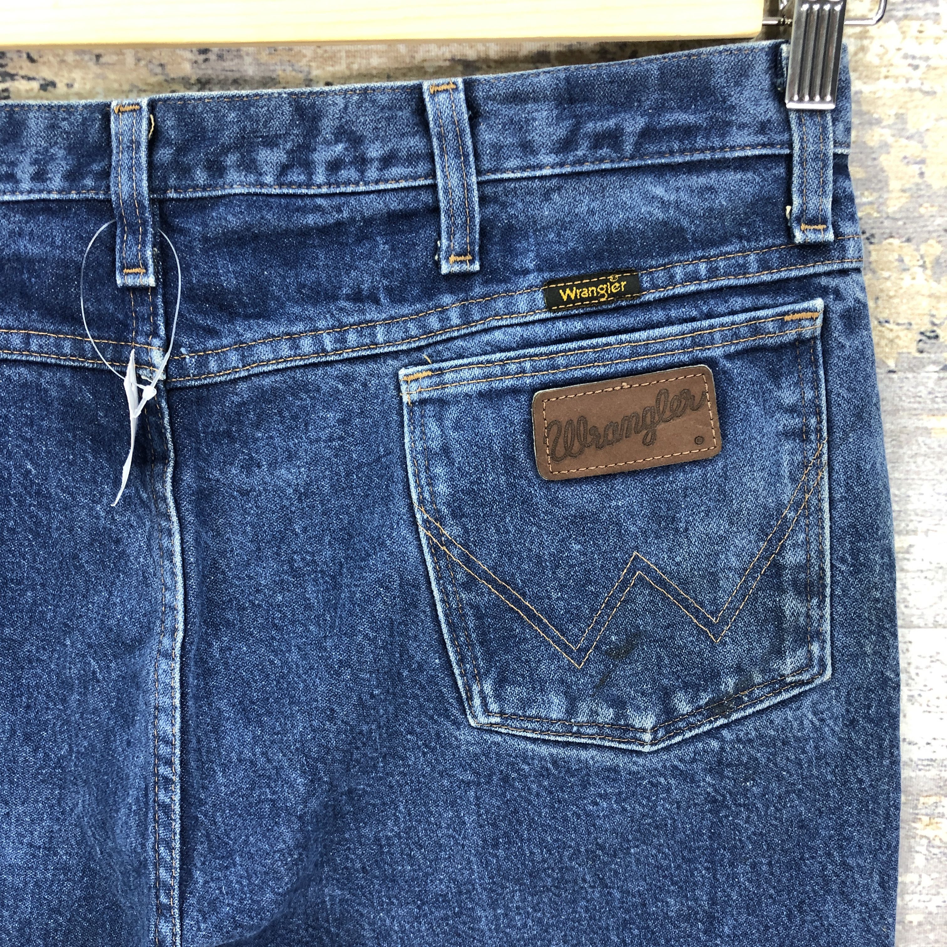 Wrangler Vintage 70s Wrangler Flare Light Wash Distressed Jeans Size US 36 / EU 52 - 5 Thumbnail