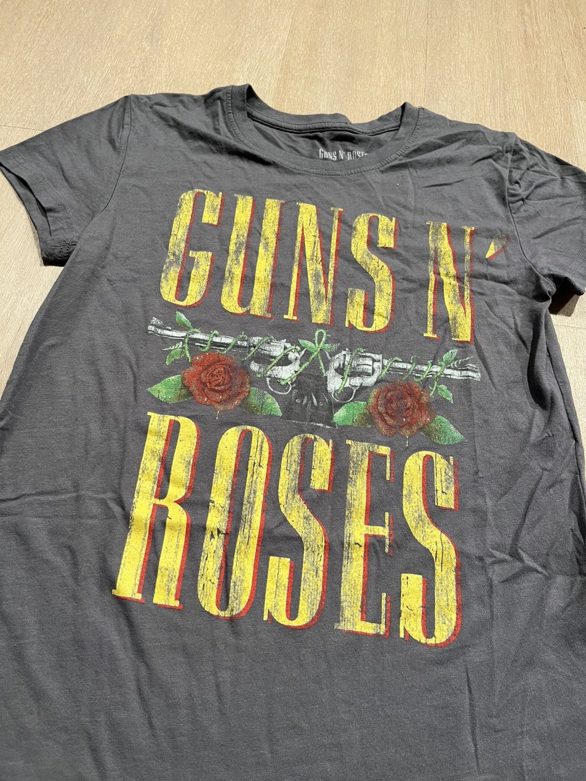 Supreme Guns And Roses Shirt medium Size US M / EU 48-50 / 2 - 1 Thumbnail