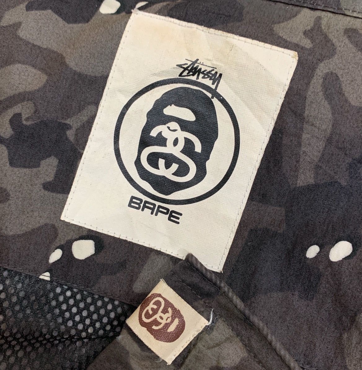Bape × Stussy A BATHING APE X STUSSY COLLABORATION CAMO JACKET Size US M / EU 48-50 / 2 - 15 Thumbnail