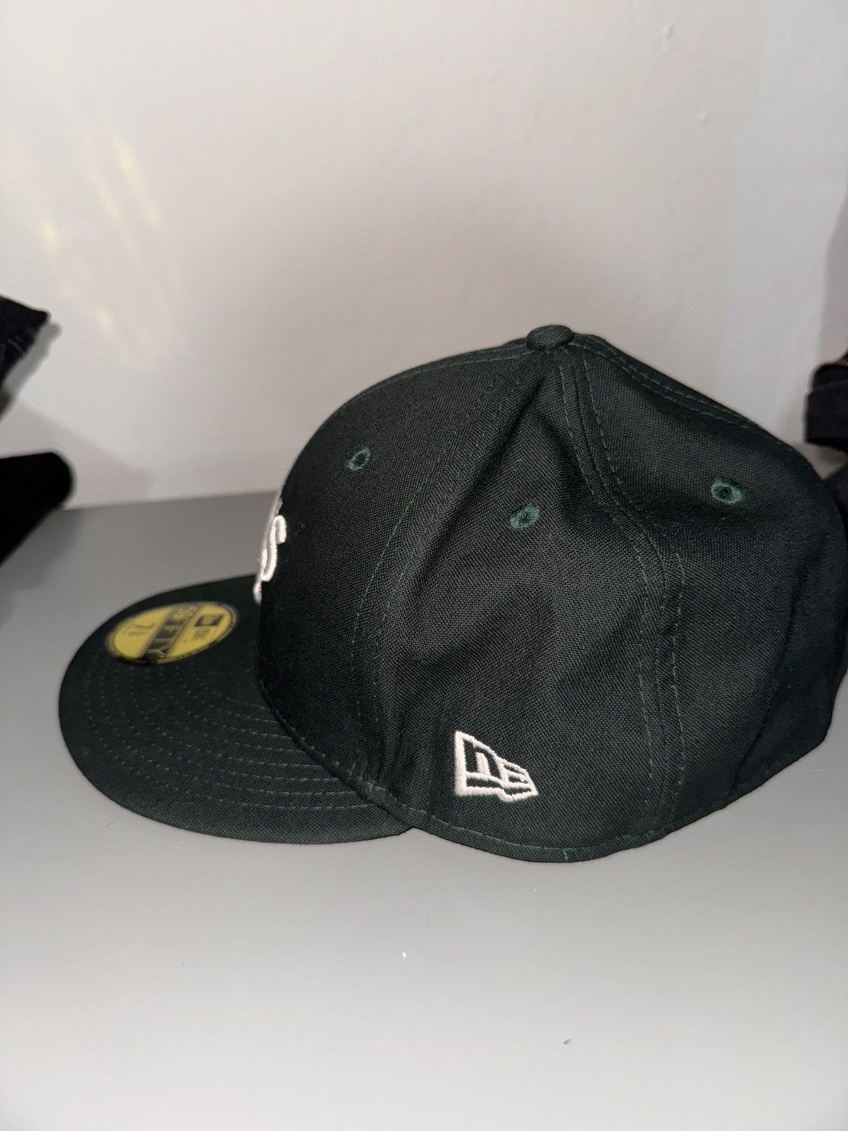 Eric Emanuel × New Era Eric Emanuel Oakland Athletics Fitted Hat Size ONE SIZE - 3 Thumbnail