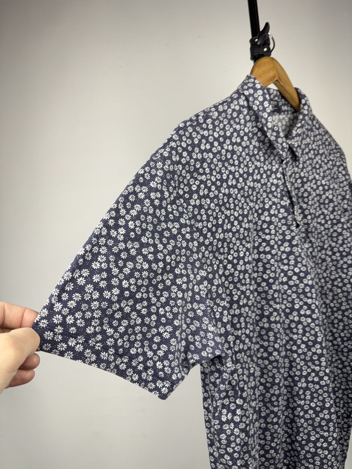 Hackett 00s Luxury Hackett London Floral Print Faded Polo Shirt Navy Size US XL / EU 56 / 4 - 4 Thumbnail