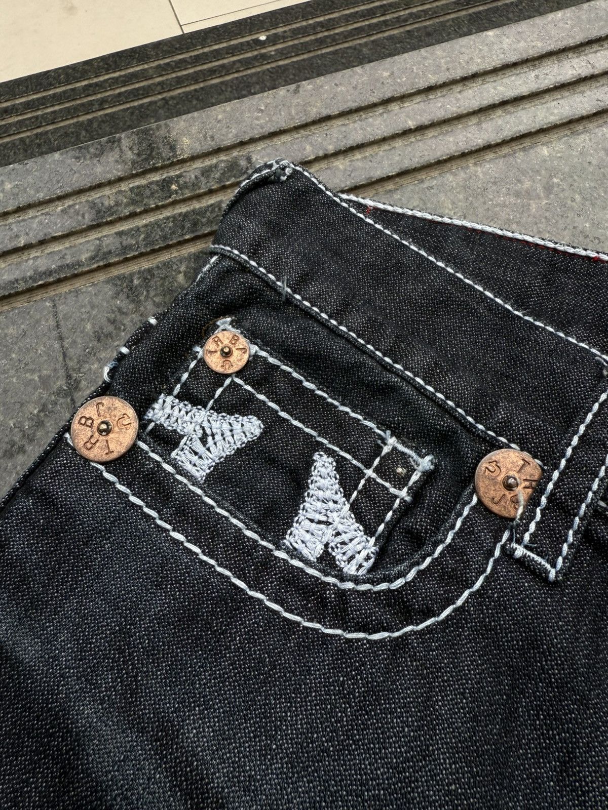 True Religion 90’s TRUE RELIGION RARE DENIM Y2K VINTAGE POCKET LOGO PANTS Size US 34 / EU 50 - 8 Thumbnail