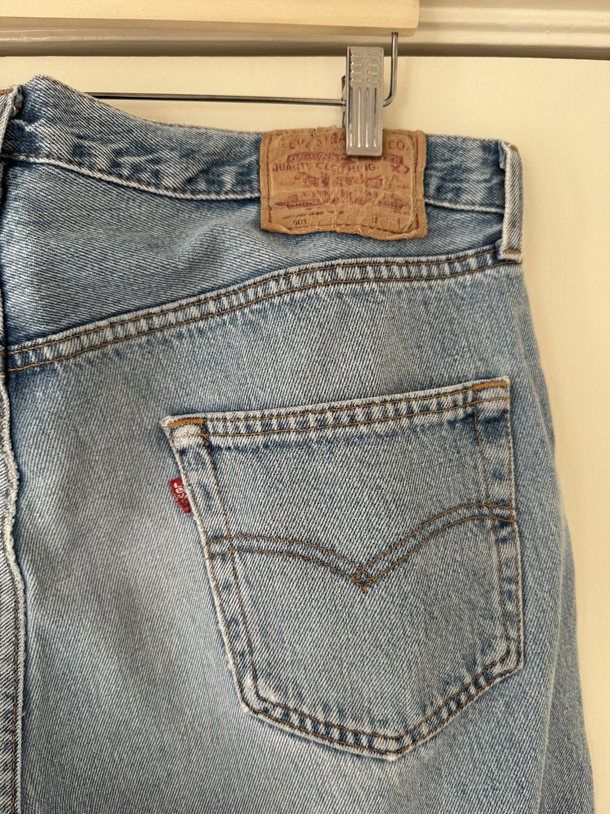 Levi's Vintage Levi’s 501 made in U.S.A. Size US 36 / EU 52 - 5 Thumbnail