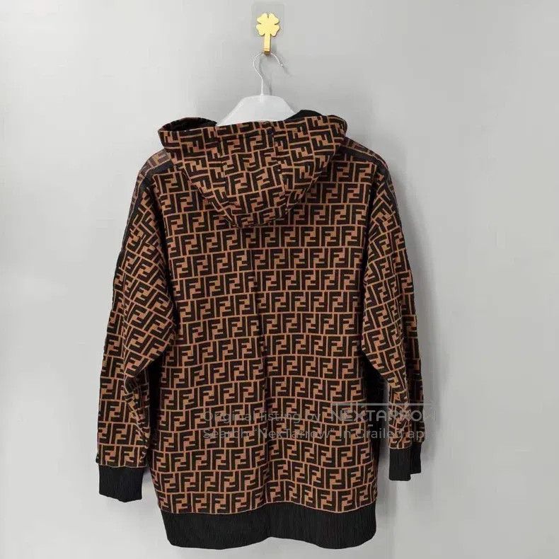 Fendi Fendi Hoodies Size S / US 4 / IT 40 - 2 Thumbnail