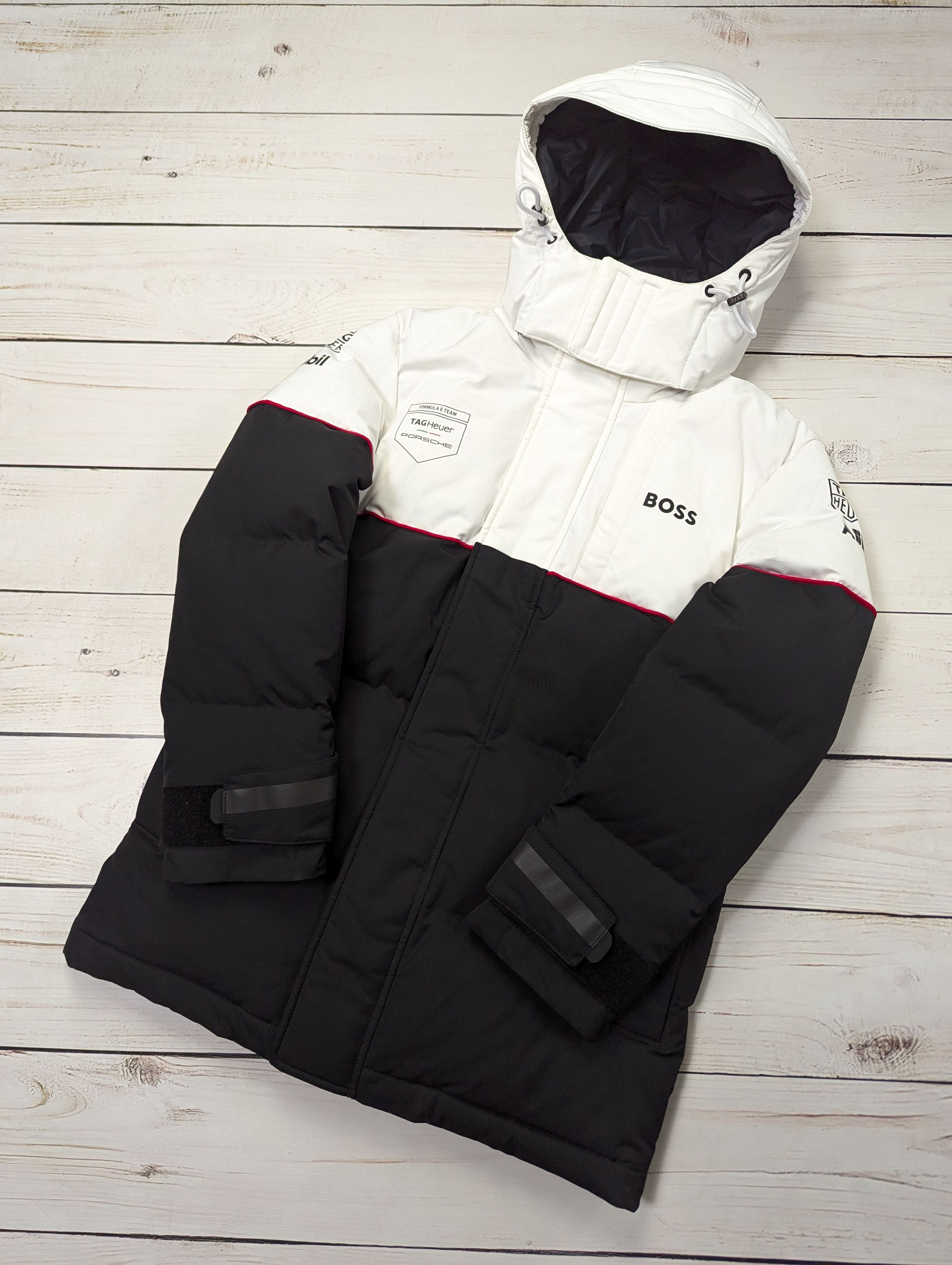 Hugo Boss Hugo Boss Formula E Team Porsche Tag Heuer puffer jacket Size US S / EU 44-46 / 1 - 1 Thumbnail
