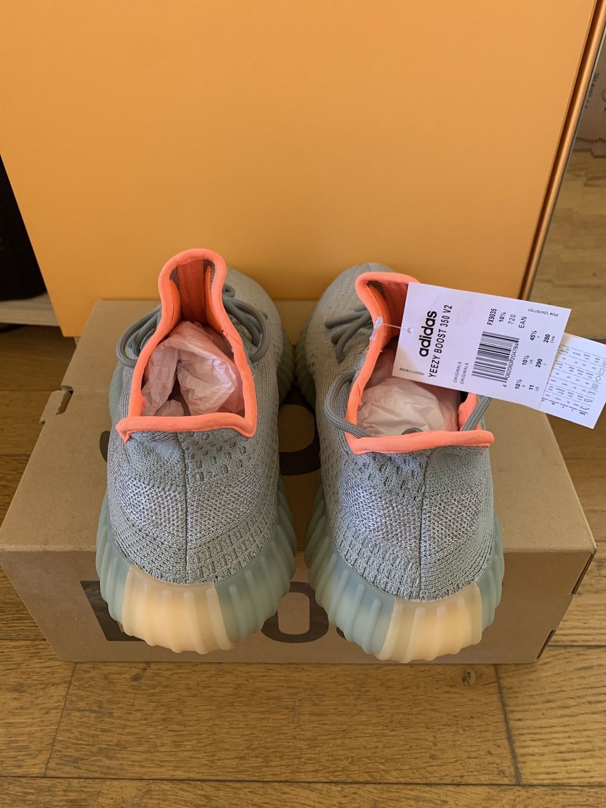 Adidas × Kanye West Yeezy Boost 350 V2 Size US 11 / EU 44 - 4 Thumbnail