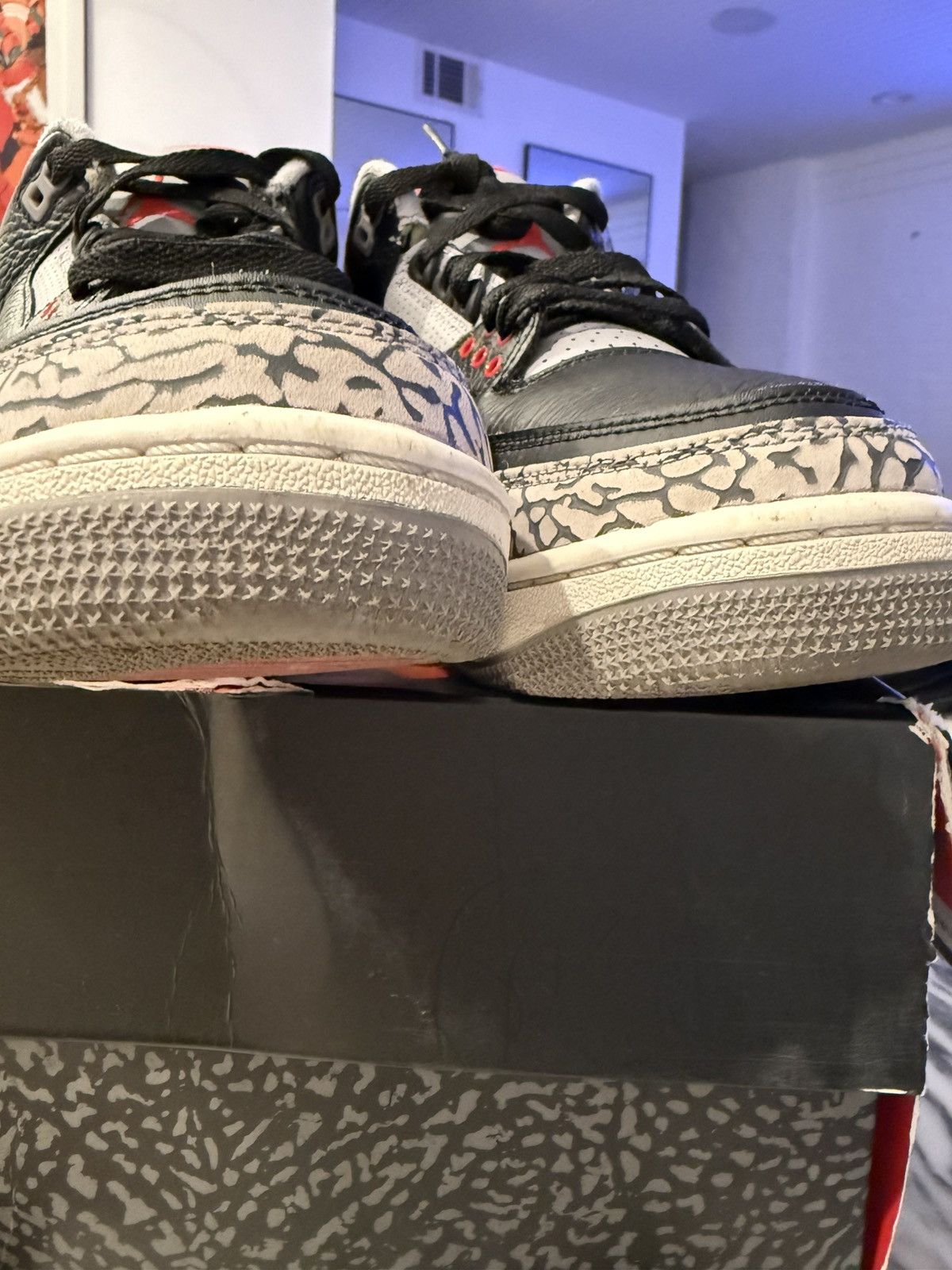 Jordan Brand Air Jordan Retro 3 Black Cement 2018 Size US 8 / EU 41 - 11 Thumbnail