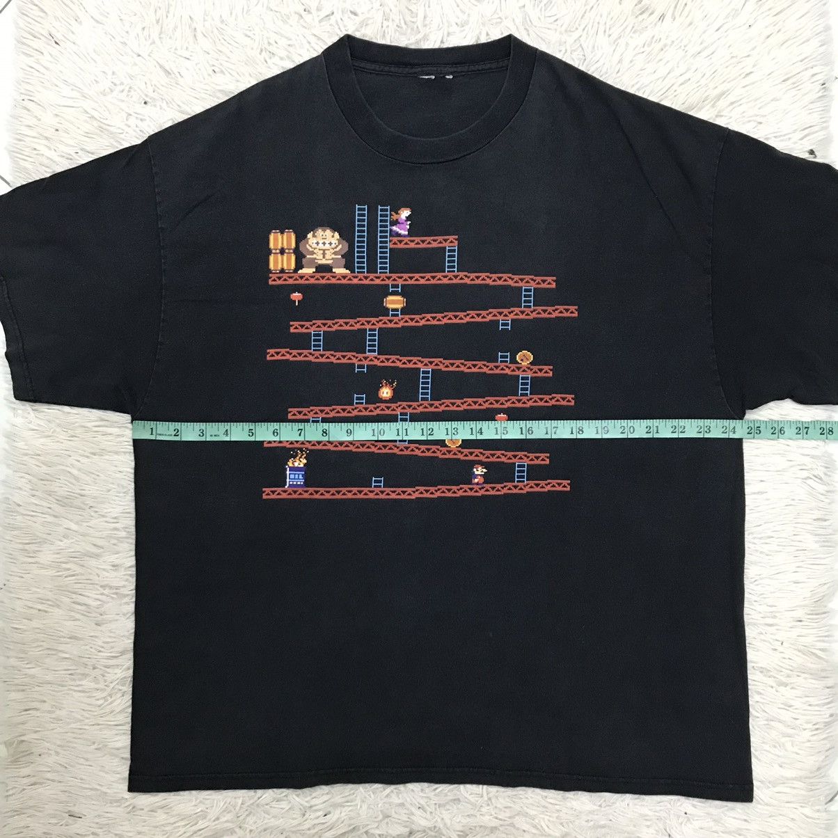 The Game VINTAGE DONKEY KONG PROMO NINTENDO GAMING TSHIRT Size US XL / EU 56 / 4 - 11 Thumbnail