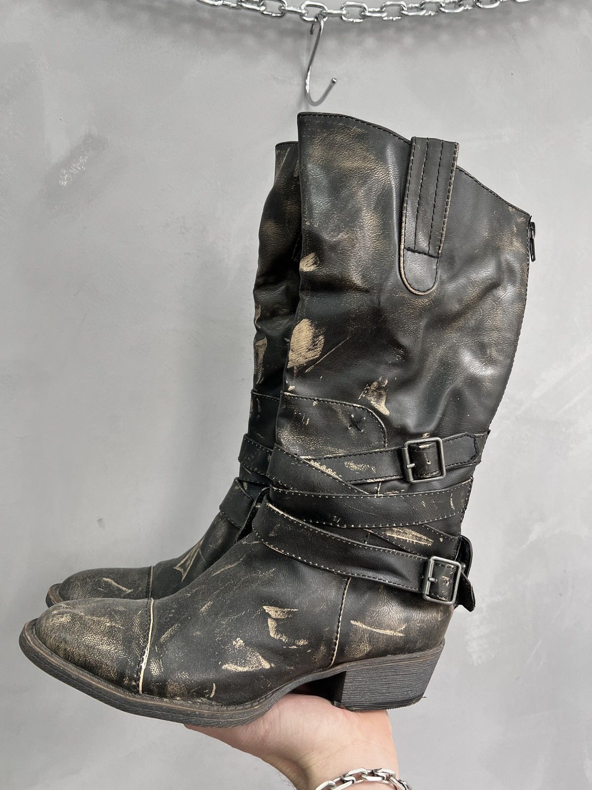 Distressed Designer Boots REWRITE Distressed Contrast Canvas-Leather Combat Boots main image 2