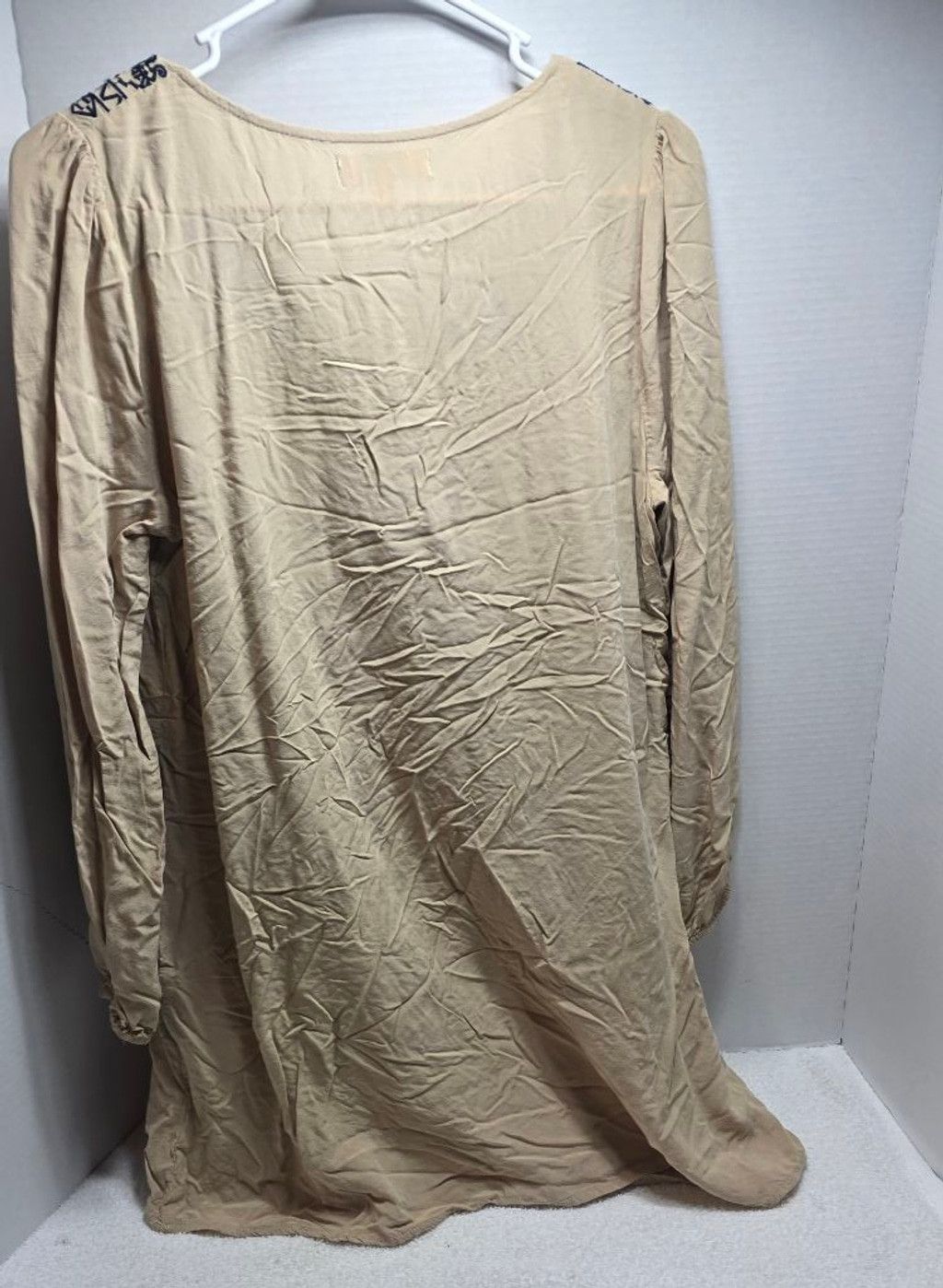 The Unbranded Brand Women's Umgee Tunic Top S Beige Navy Embroidered Size S / US 4 / IT 40 - 5 Thumbnail