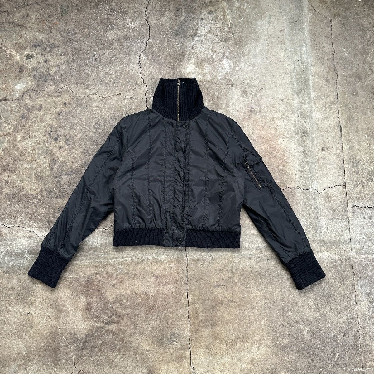 Le Grande Bleu (L.G.B.) Vintage boxy short y2k nylon Bomber Jacket Size M / US 6-8 / IT 42-44 - 1 Thumbnail