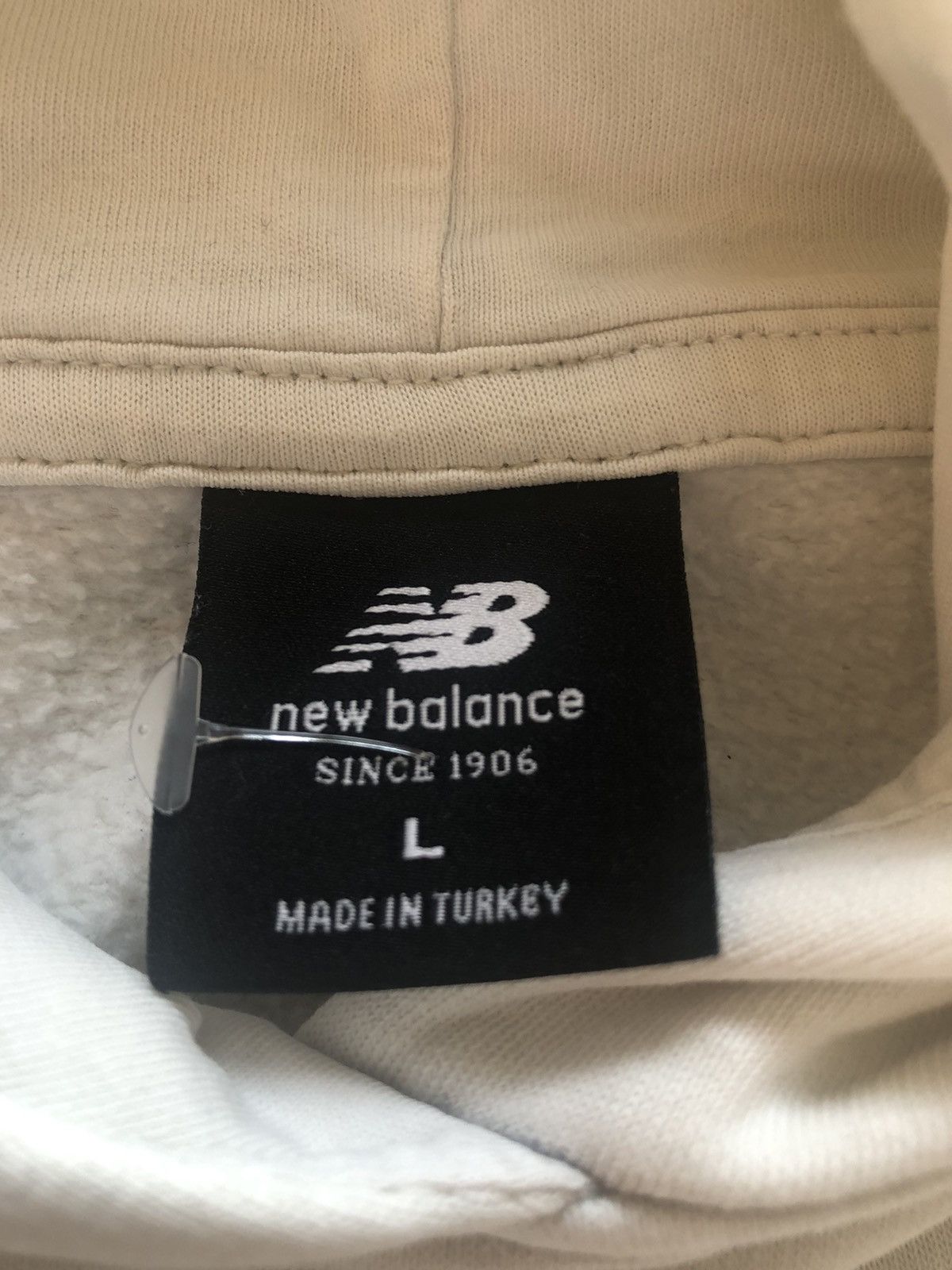 New Balance NEW BALANCE CLASSIC SPORT LIGHT DESIGNER HOODIE Size US L / EU 52-54 / 3 - 3 Thumbnail