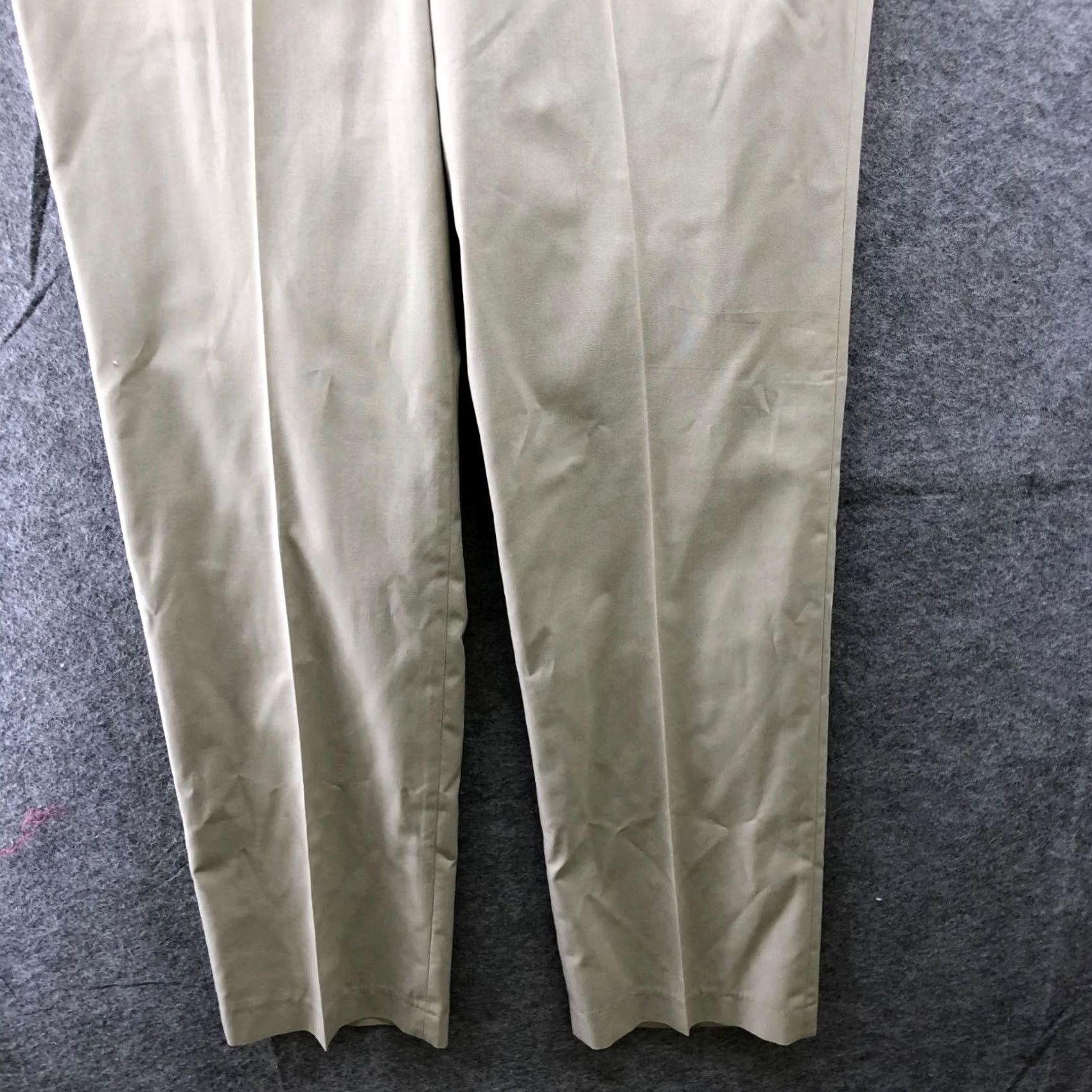 Haggar VINTAGE Haggar Pants Mens 34x34 Beige Straight Classic Chino Khaki Dress Size US 34 / EU 50 - 4 Thumbnail