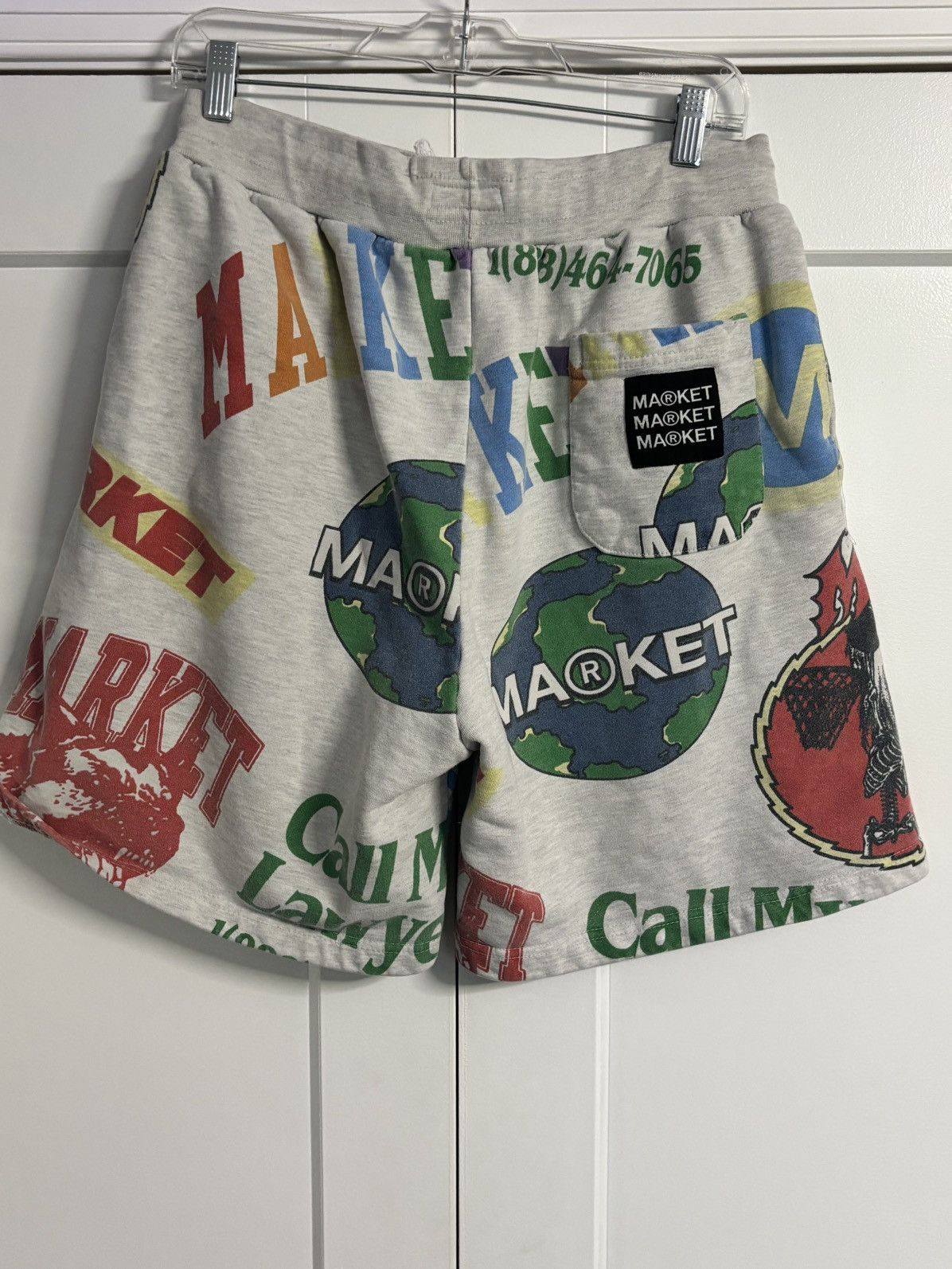 Market Call My Lawyer MA@KET Shorts Size US 32 / EU 48 - 2 Thumbnail
