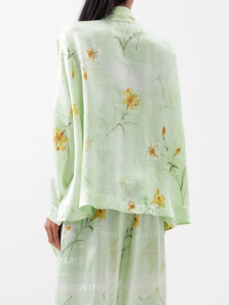 Balenciaga o1mt1gz0325 Lilies Fluid Vareuse Shirt in Light Green Size S / US 4 / IT 40 - 2 Thumbnail