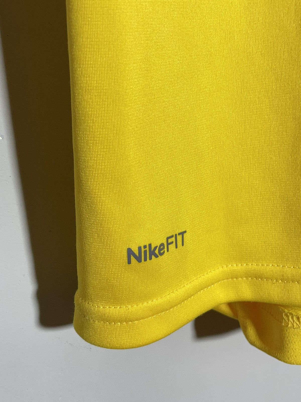 Nike National Team Brazil Y2k Streetwear Training Football Shirt Size US M / EU 48-50 / 2 - 6 Thumbnail