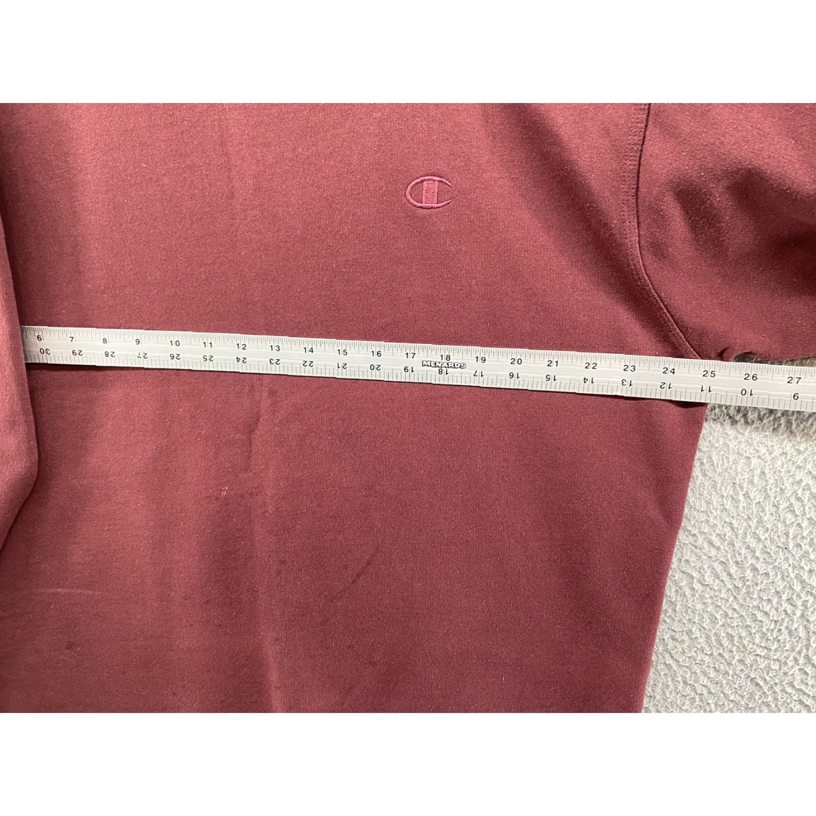 Champion VINTAGE Champion Crewneck Sweatshirt Mens Small Logo XL Red 90s Logo Vintage Mens Sweatshirt Crew Neck XL Champion Shirt Size US XL / EU 56 / 4 - 6 Thumbnail