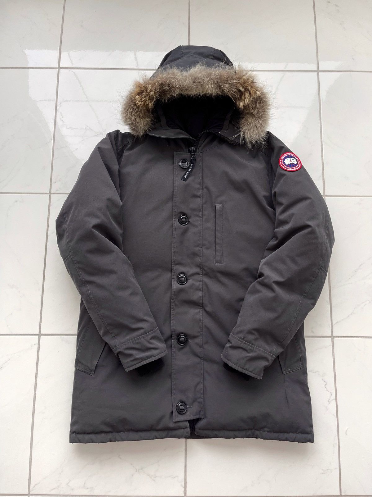 Canada Goose Canada Goose Chateau Parka Size US XL / EU 56 / 4 - 1 Thumbnail
