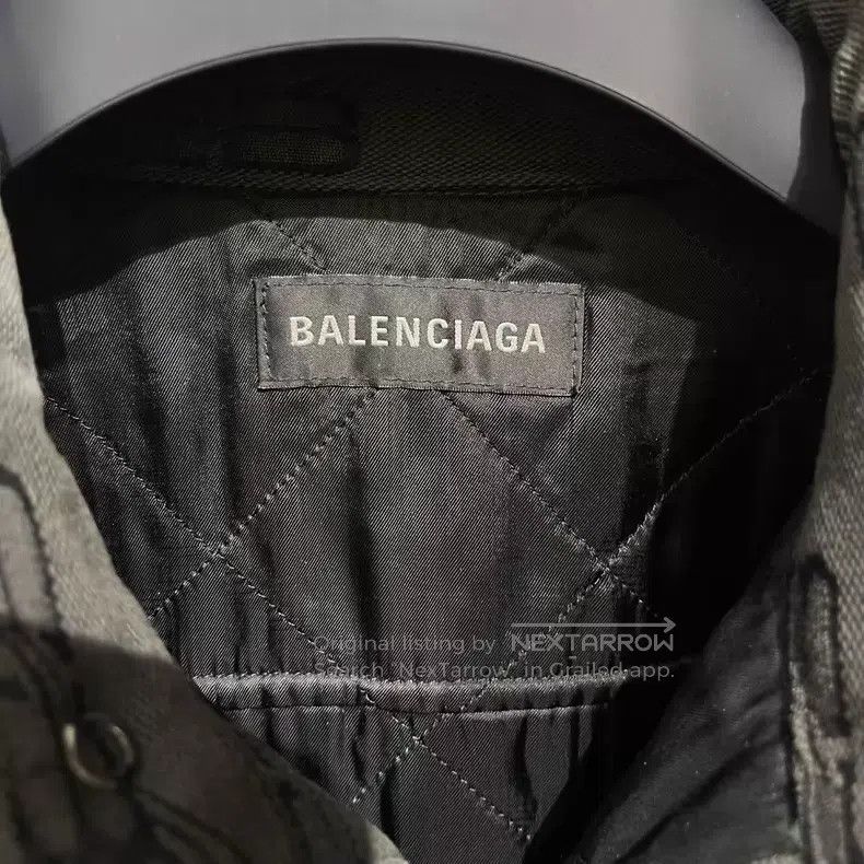 Balenciaga Balenciaga Full Print Black and Grey Dual-Arm Lock Logo Co Size US S / EU 44-46 / 1 - 3 Thumbnail