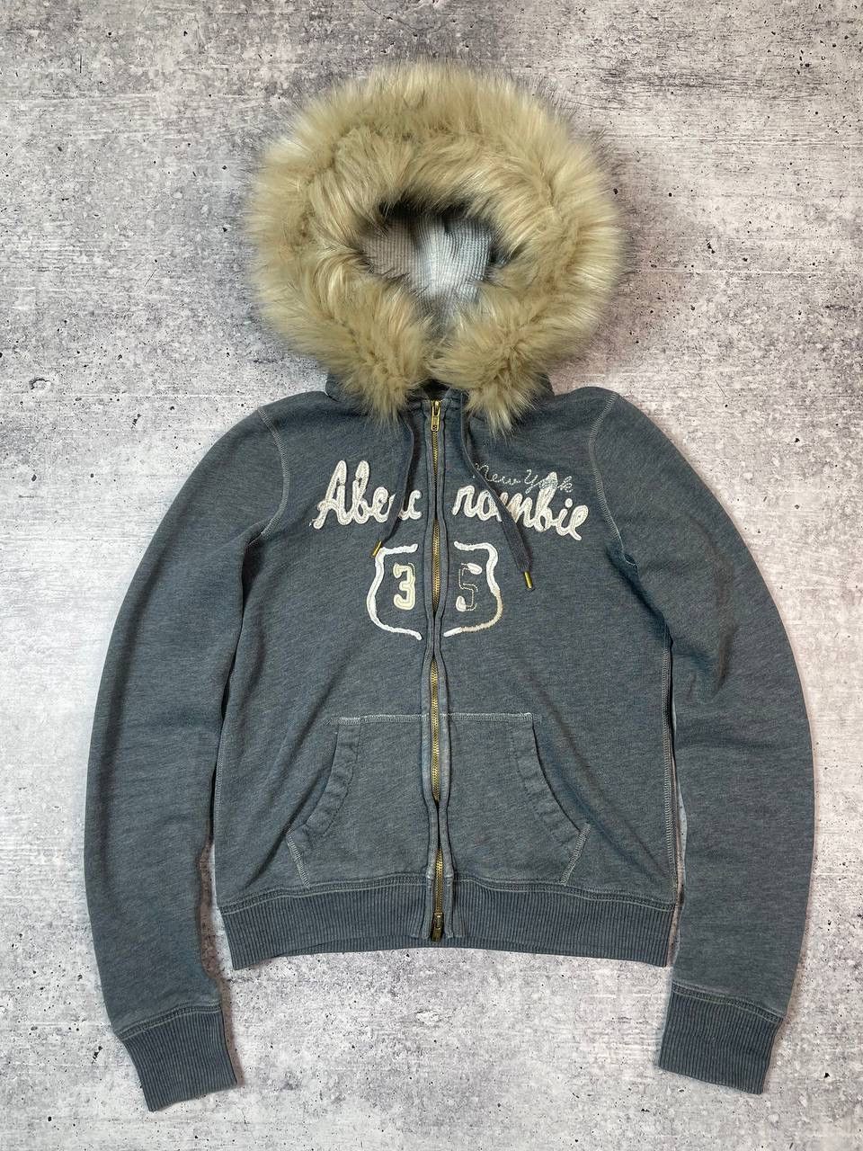 Abercrombie & Fitch Vintage 00s Abercrombie Fitch Faux Fur Zip Up Hoodie Y2K Size M / US 6-8 / IT 42-44 - 2 Thumbnail