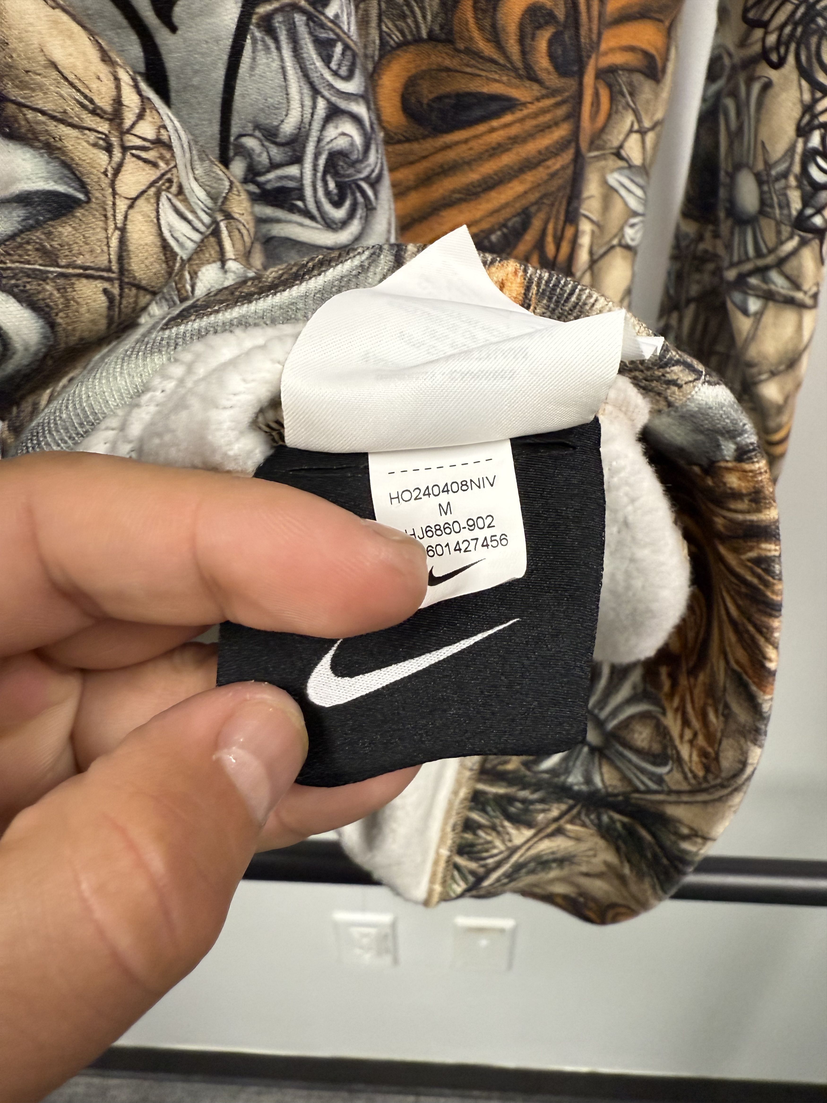 Chrome Hearts Nike x NOCTA x Chrome Hearts Crewneck - M Size US M / EU 48-50 / 2 - 9 Thumbnail