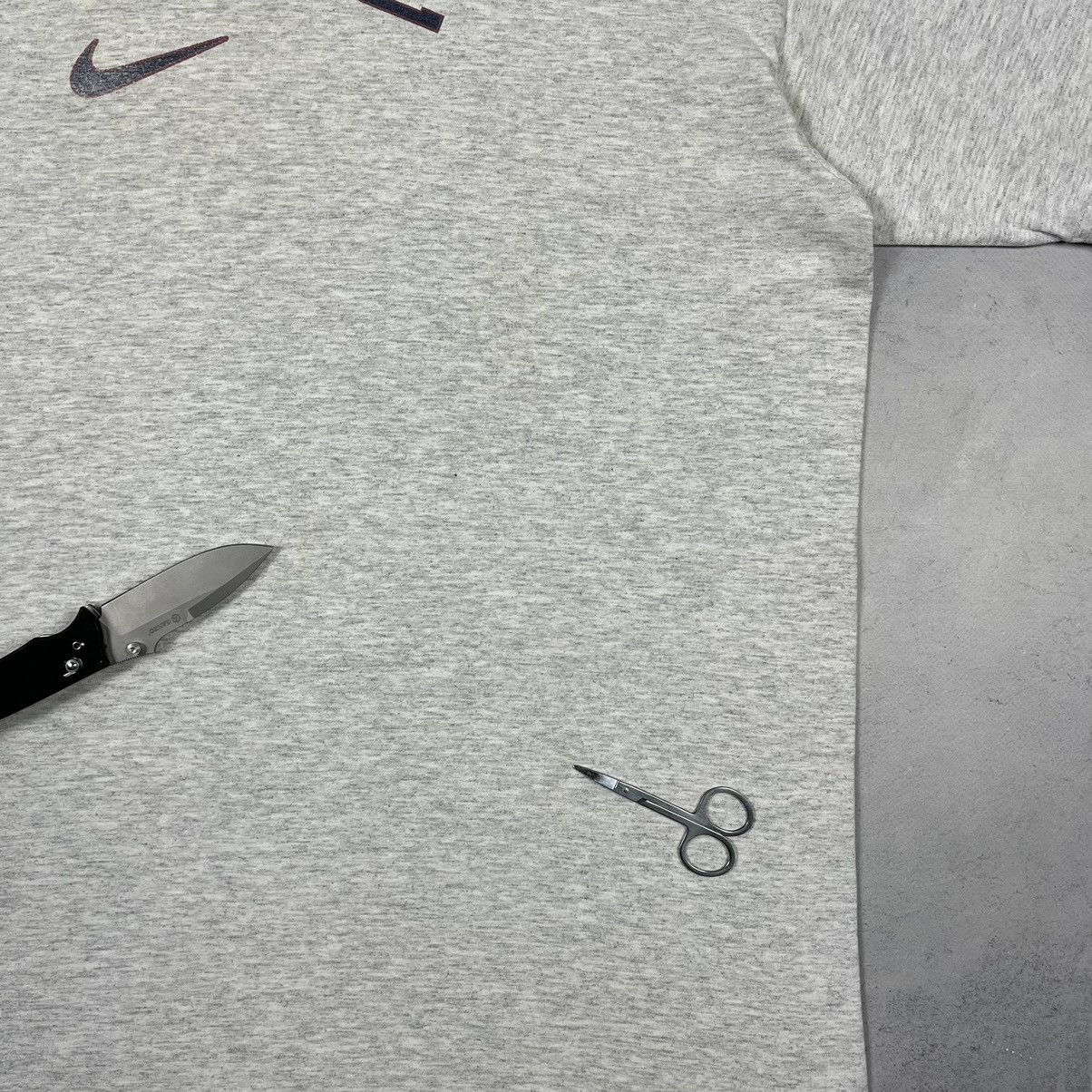 Nike Vintage Nike Big Logo baggy T Shirt 90’s Size US XXL / EU 58 / 5 - 12 Thumbnail