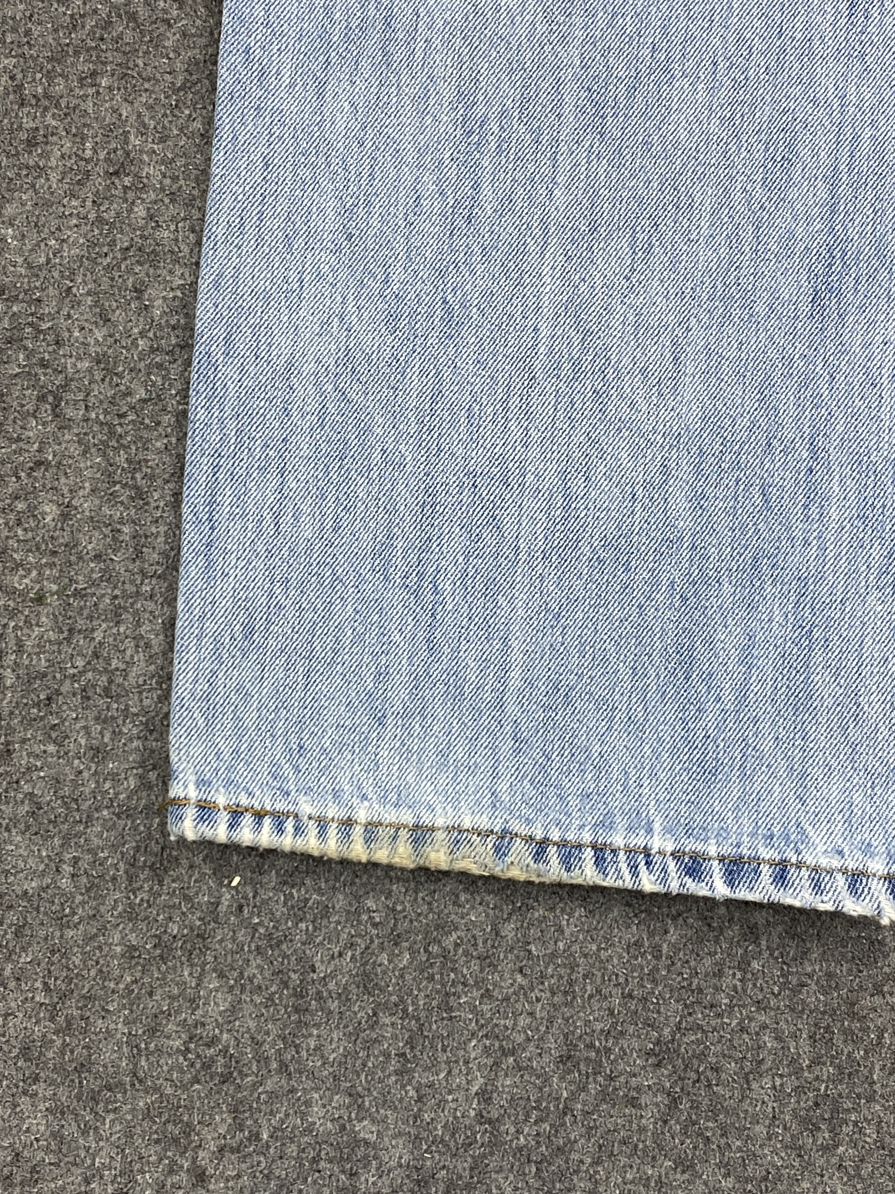 Levi's × Vintage Light Blue Vintage Levis 501 Jeans Size US 35 - 20 Thumbnail