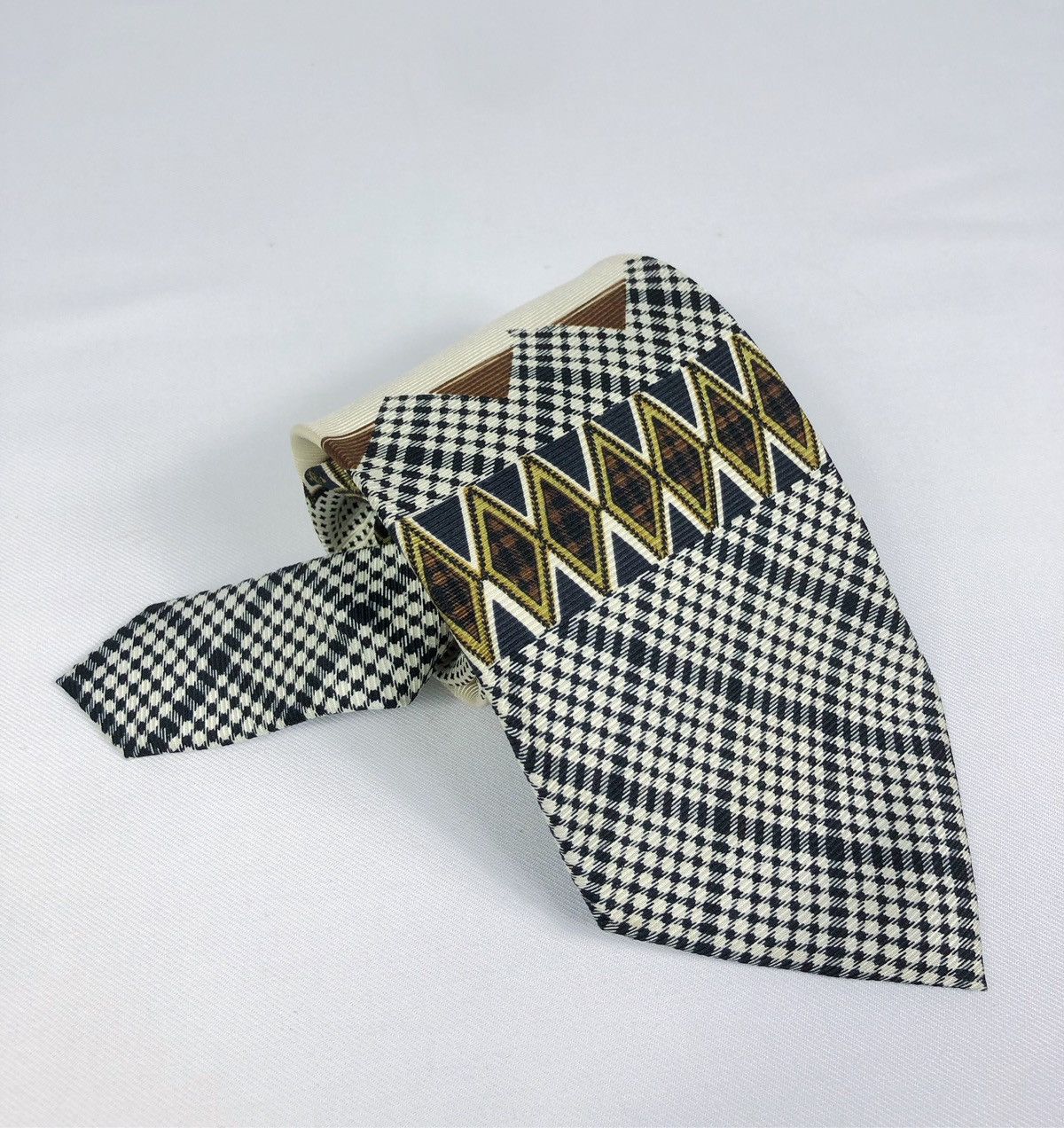 Playboy Rare Vintage Playboy USA Abstract Silk Tie Size ONE SIZE - 2 Thumbnail