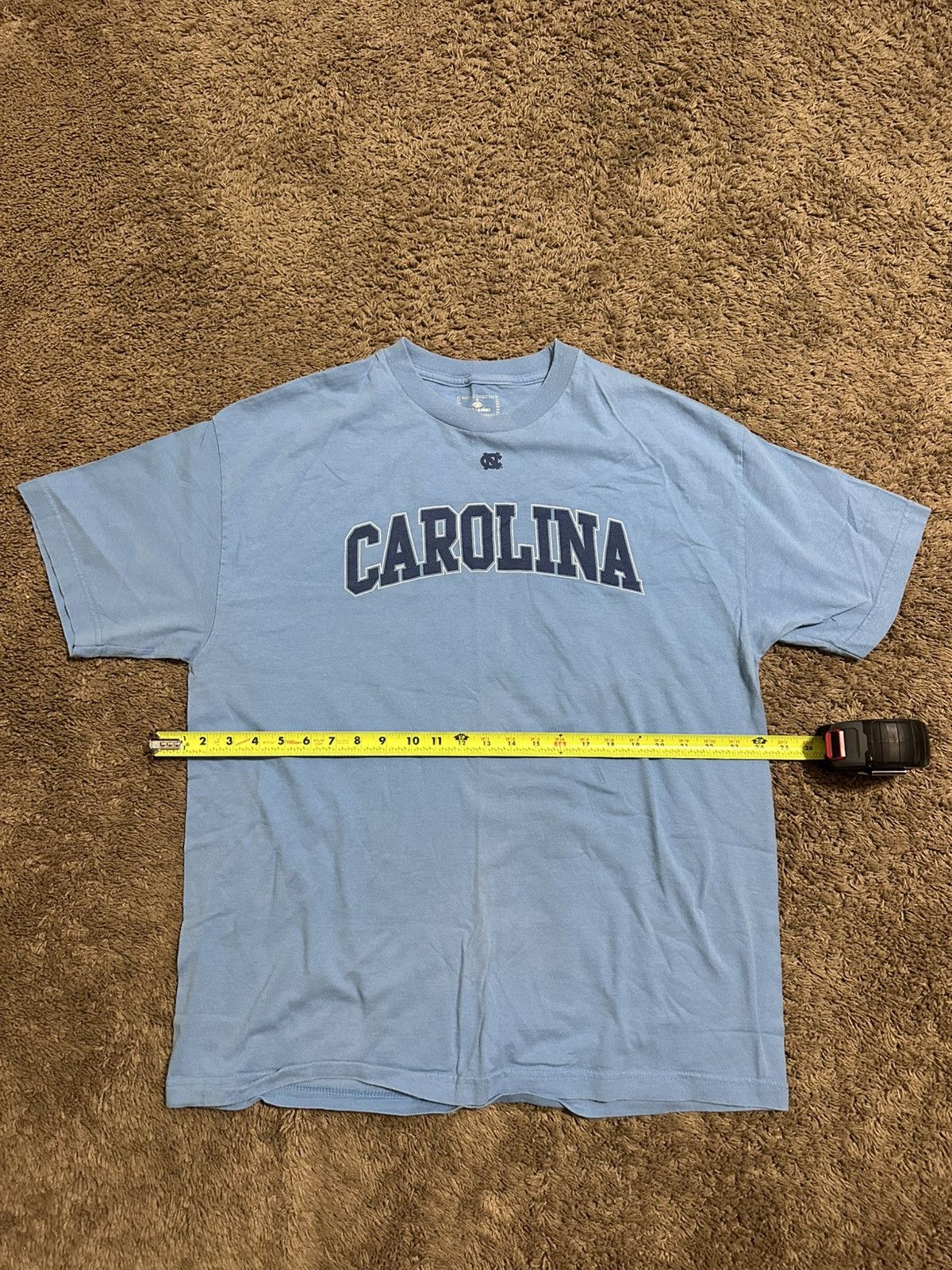 Foot Locker × NCAA × Vintage Vintage NCAA North Carolina Tar Heels shirt 90s size XL Size US XL / EU 56 / 4 - 4 Thumbnail