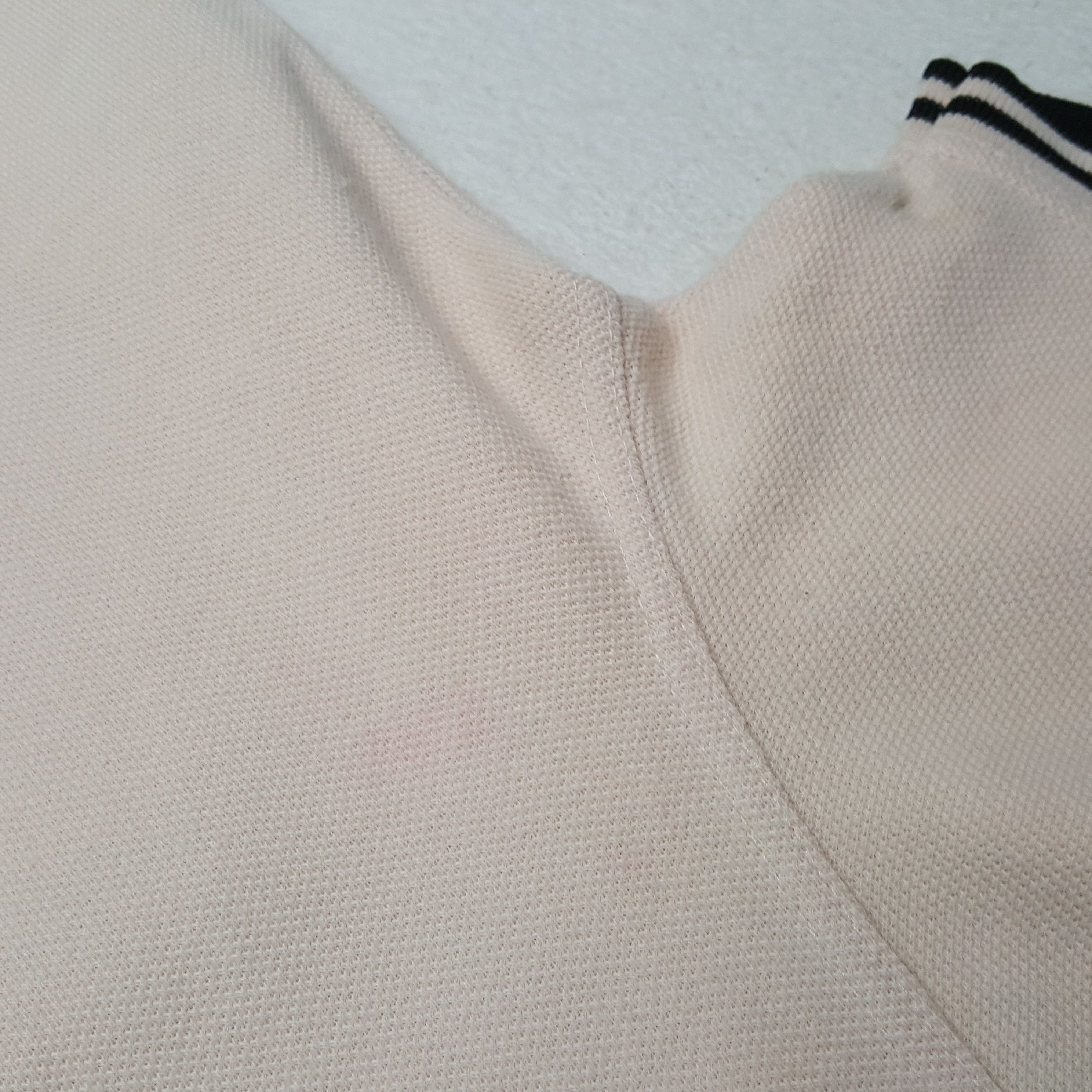 Yves Saint Laurent Vintage Yves Saint Laurent Fashion Brand Shirt RR12 Size US L / EU 52-54 / 3 - 5 Thumbnail