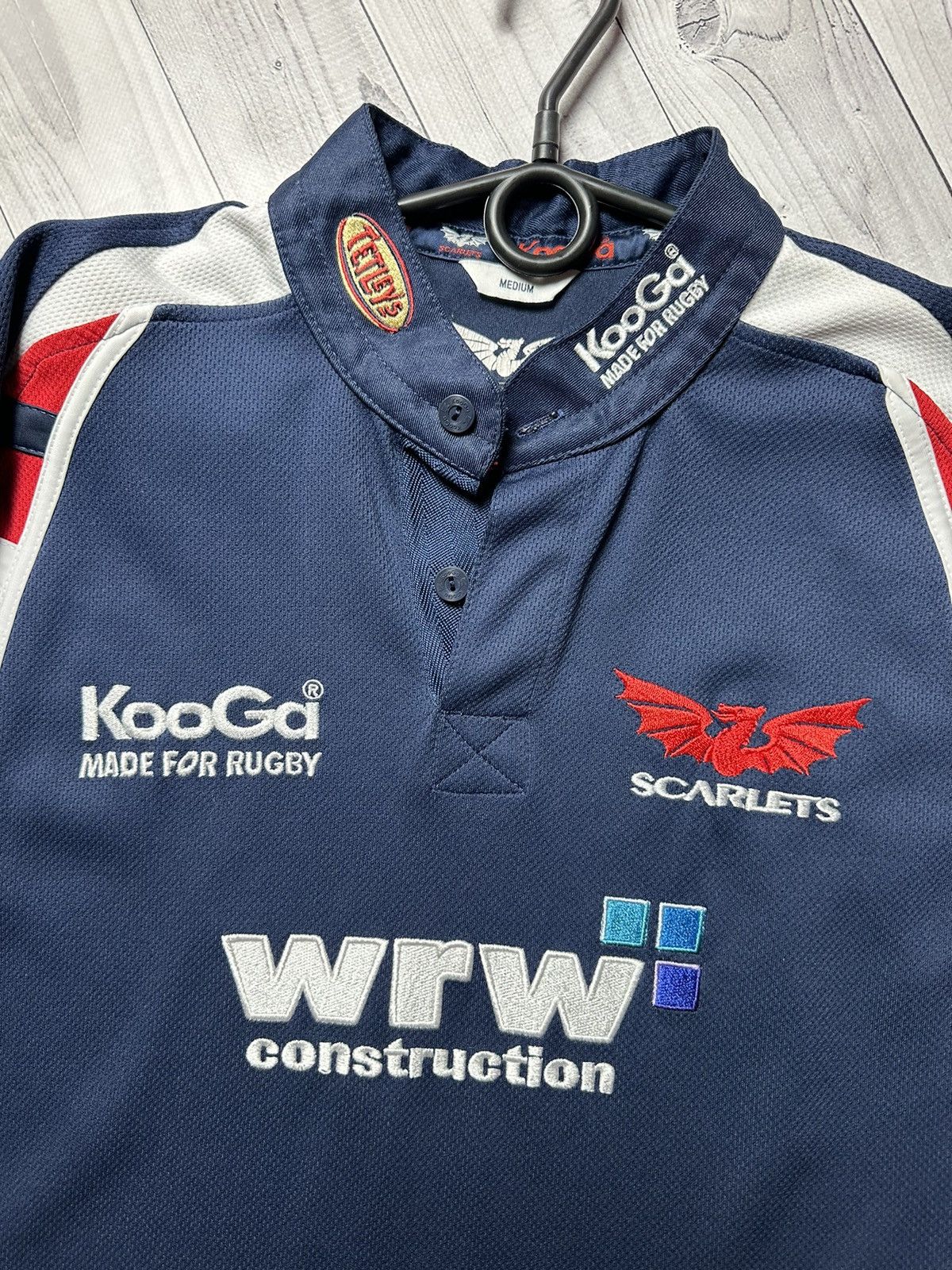 Vintage Vintage Scarlets rugby jersey logo size M Size US M / EU 48-50 / 2 - 4 Thumbnail