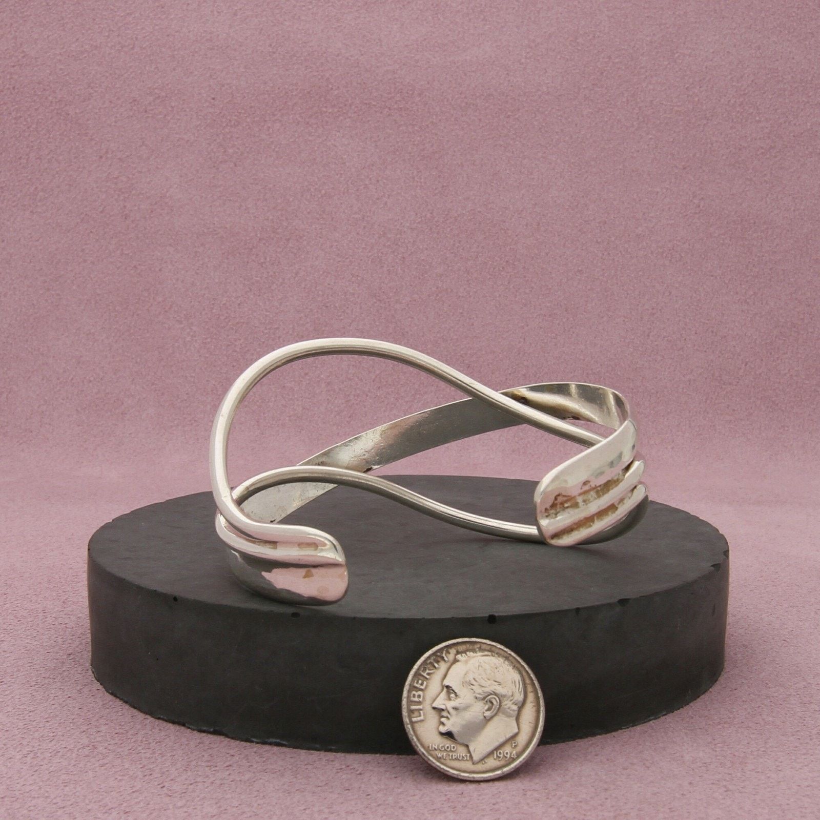 Sterling Silver sterling silver hammered crossover cuff bracelet size 6in Size ONE SIZE - 2 Thumbnail