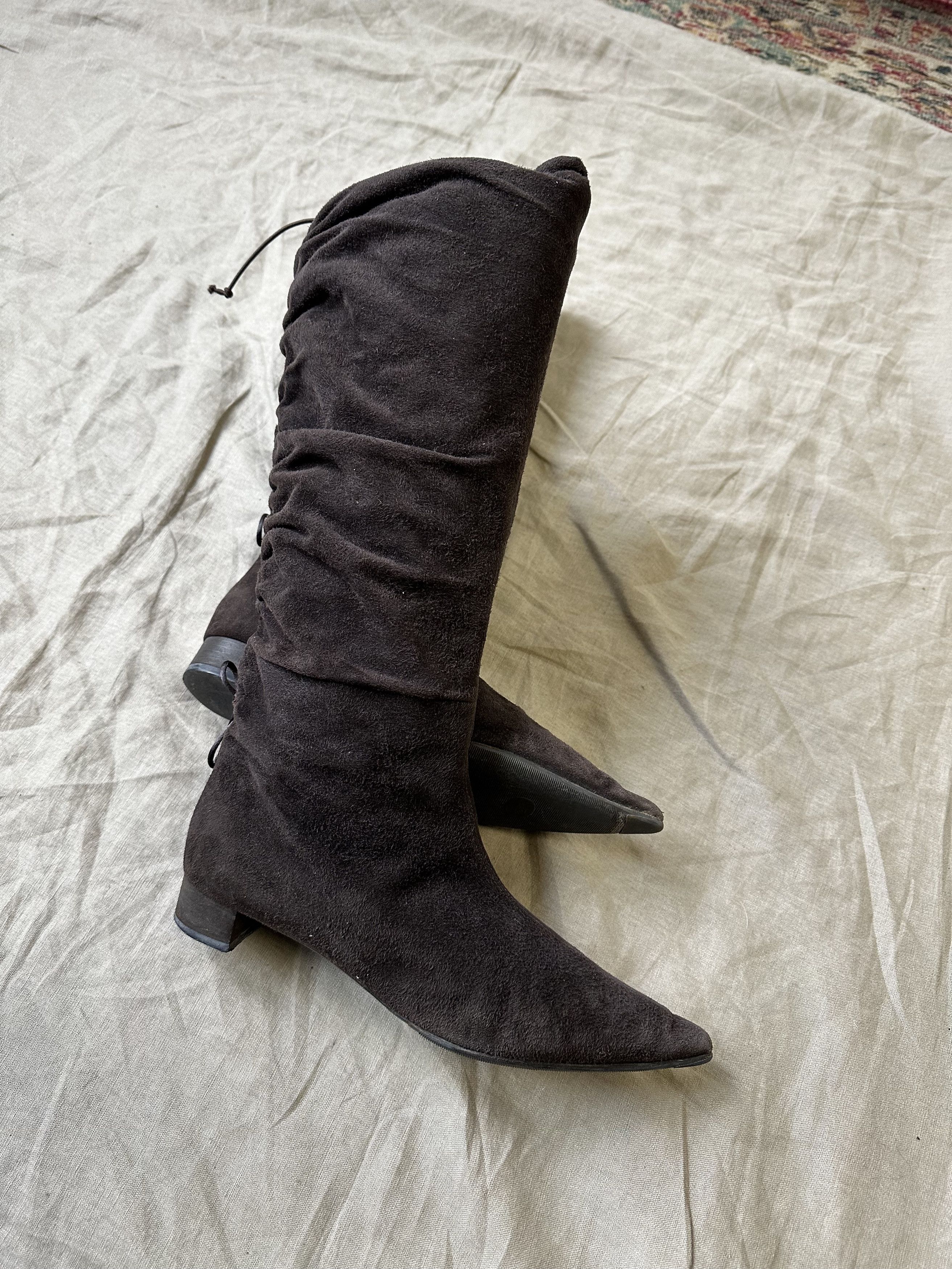 image of Archival Clothing x Gucci Vintage Suede Back Laces Knee Boots 6181Ac in Brown, Women's (Size 7)