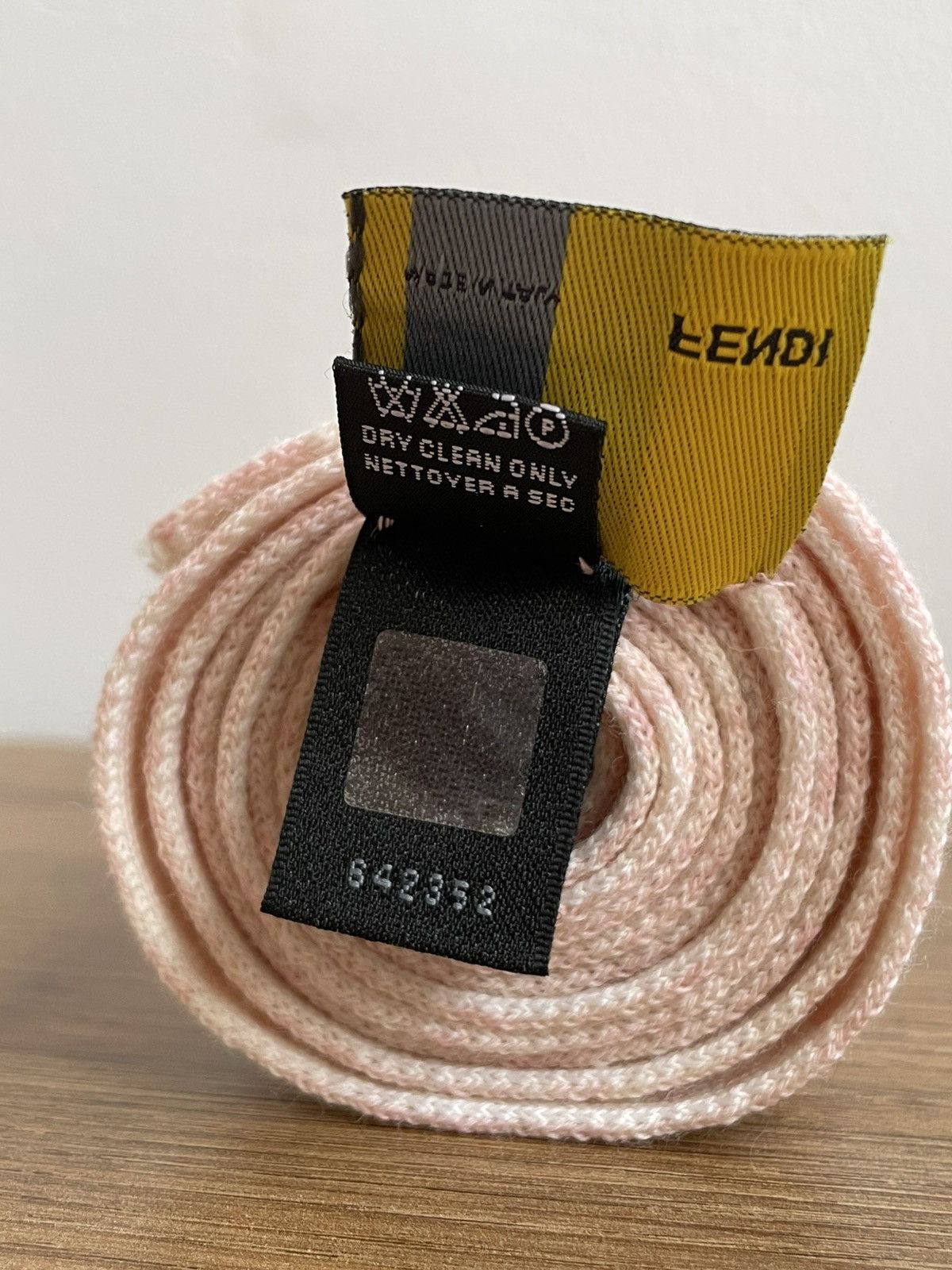 Fendi Fendi Monogram FF Double Sided Wool Pink Unisex Scarf Size ONE SIZE - 17 Thumbnail