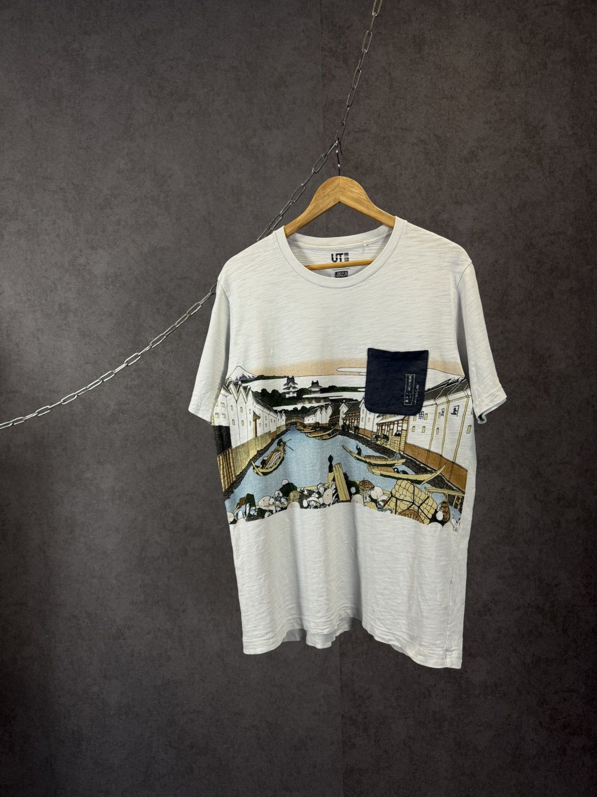 Uniqlo Hokusai Blue x Uniqlo art Japanese designer tee Size US L / EU 52-54 / 3 - 1 Thumbnail