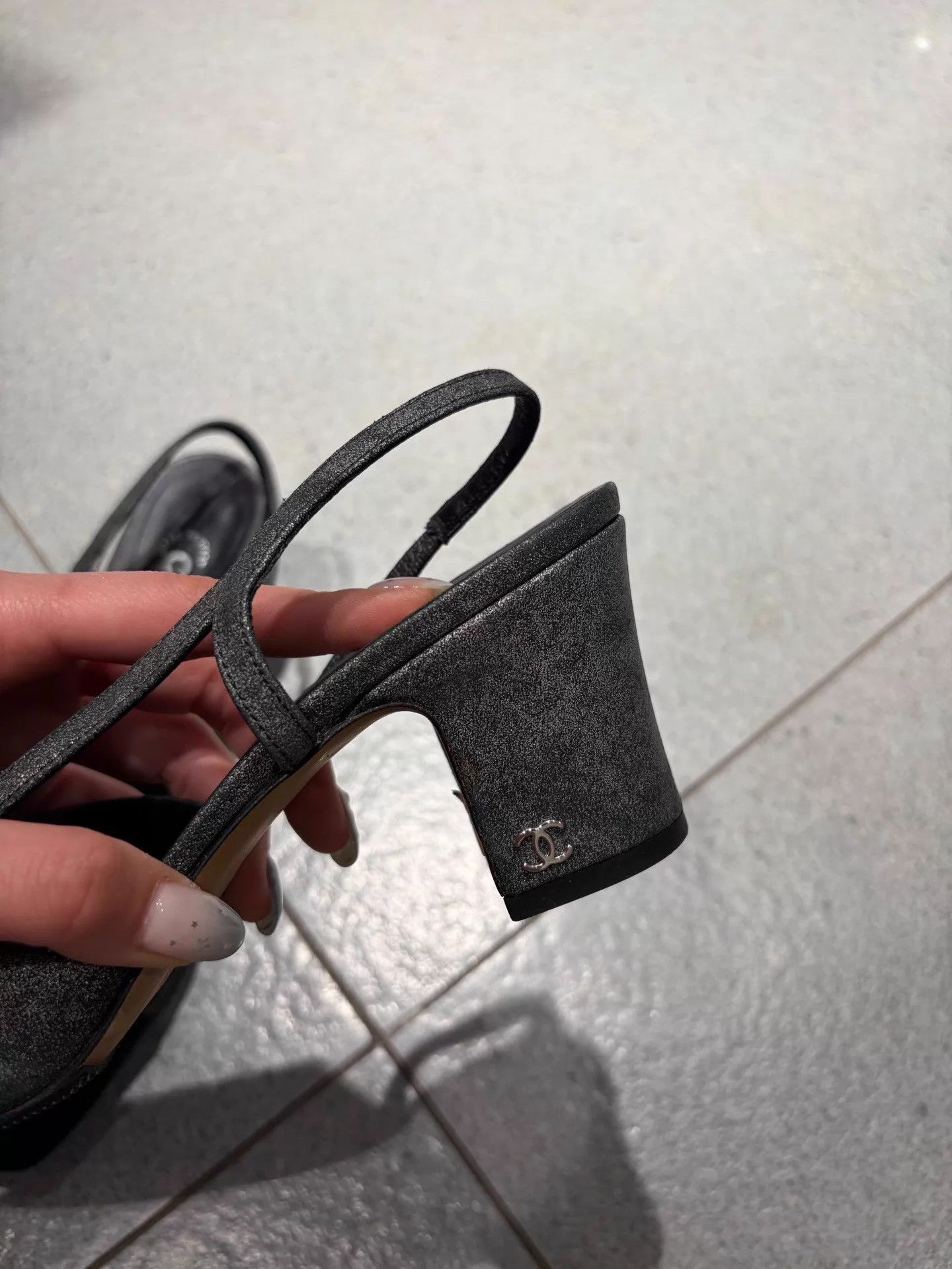 Chanel Chanel Charcoal Pearlized Classic Heeled Sandals 99 New 38 Size US 7.5 / IT 37.5 - 4 Thumbnail