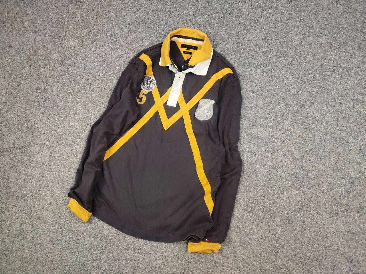 Tommy Hilfiger Vintage 90's Tommy Hilfiger rugby Shirt Polo Long Sleeve Size US L / EU 52-54 / 3 - 3 Thumbnail